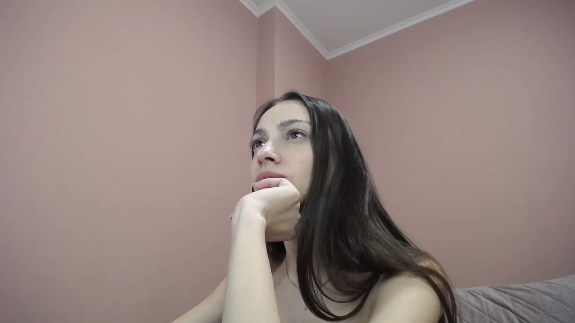 Gallery image thumbnail from Lea_Lexis's myfreecams stream on, 03/05/2024, 14:47 image 15 of 20