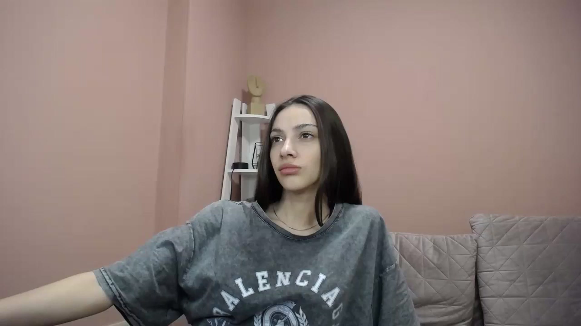Gallery image thumbnail from Lea_Lexis's myfreecams stream on, 03/06/2024, 12:38 image 9 of 20
