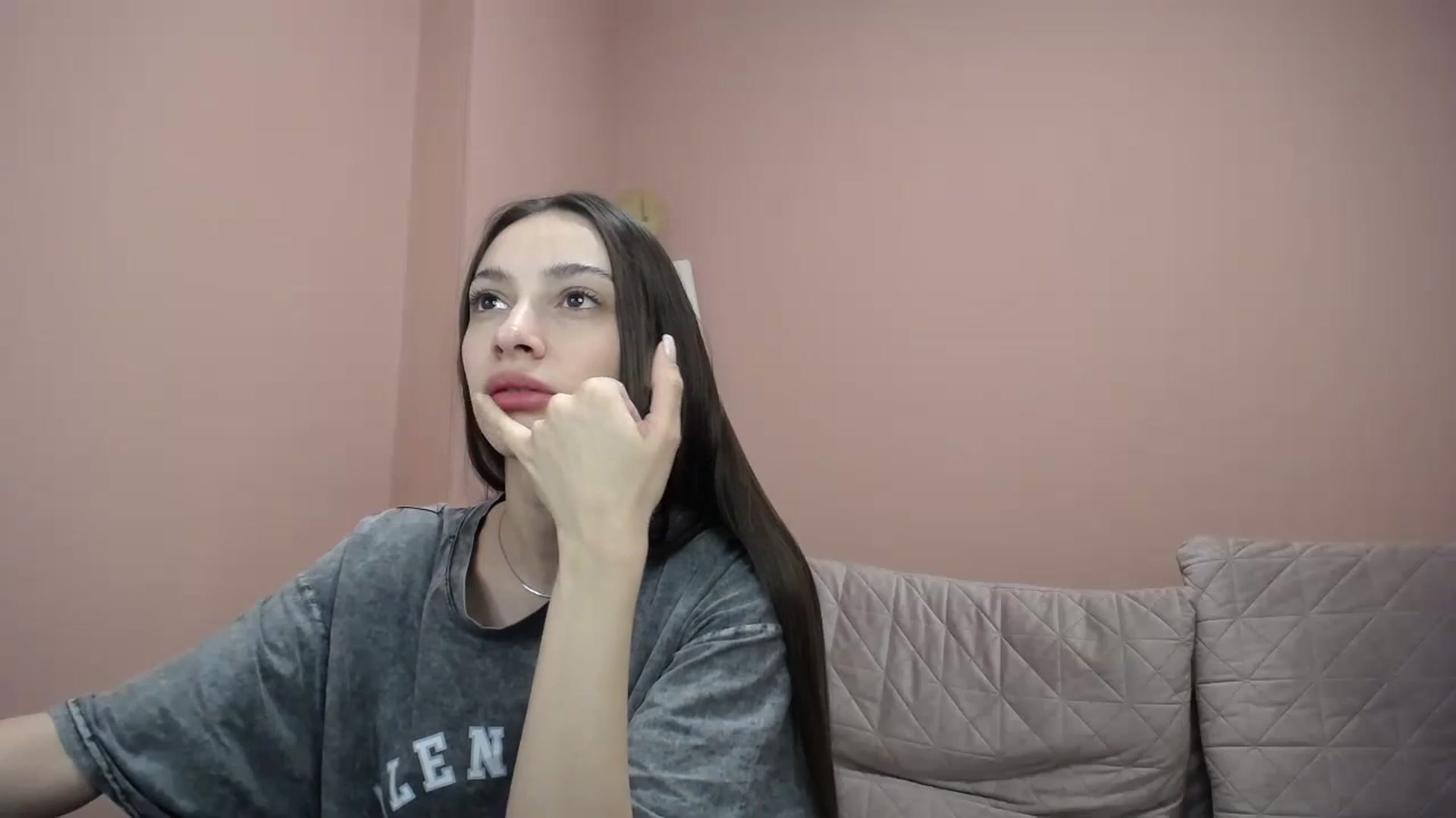 Gallery image thumbnail from Lea_Lexis's myfreecams stream on, 03/06/2024, 12:38 image 14 of 20