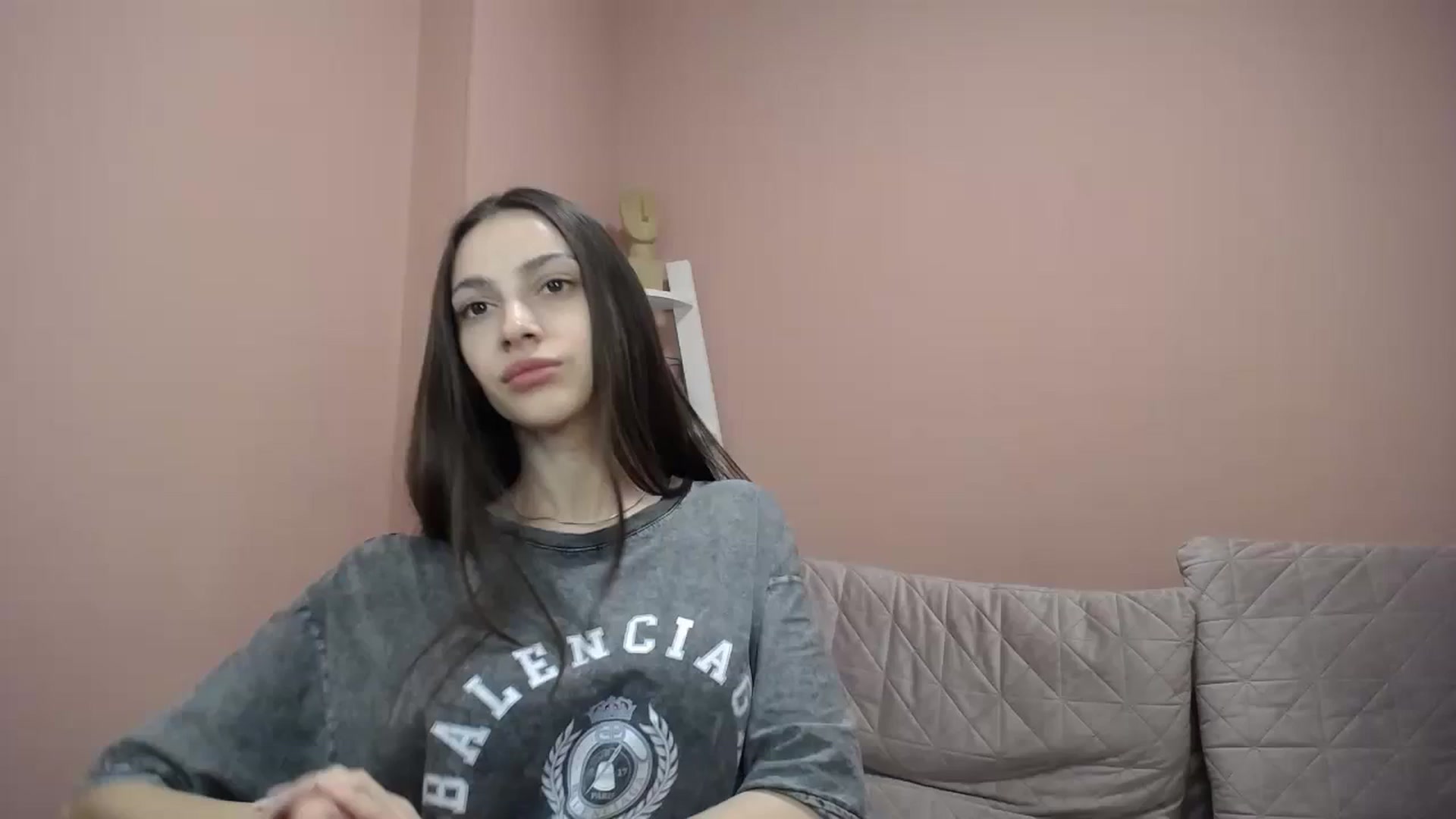 Gallery image thumbnail from Lea_Lexis's myfreecams stream on, 03/06/2024, 12:38 image 12 of 20