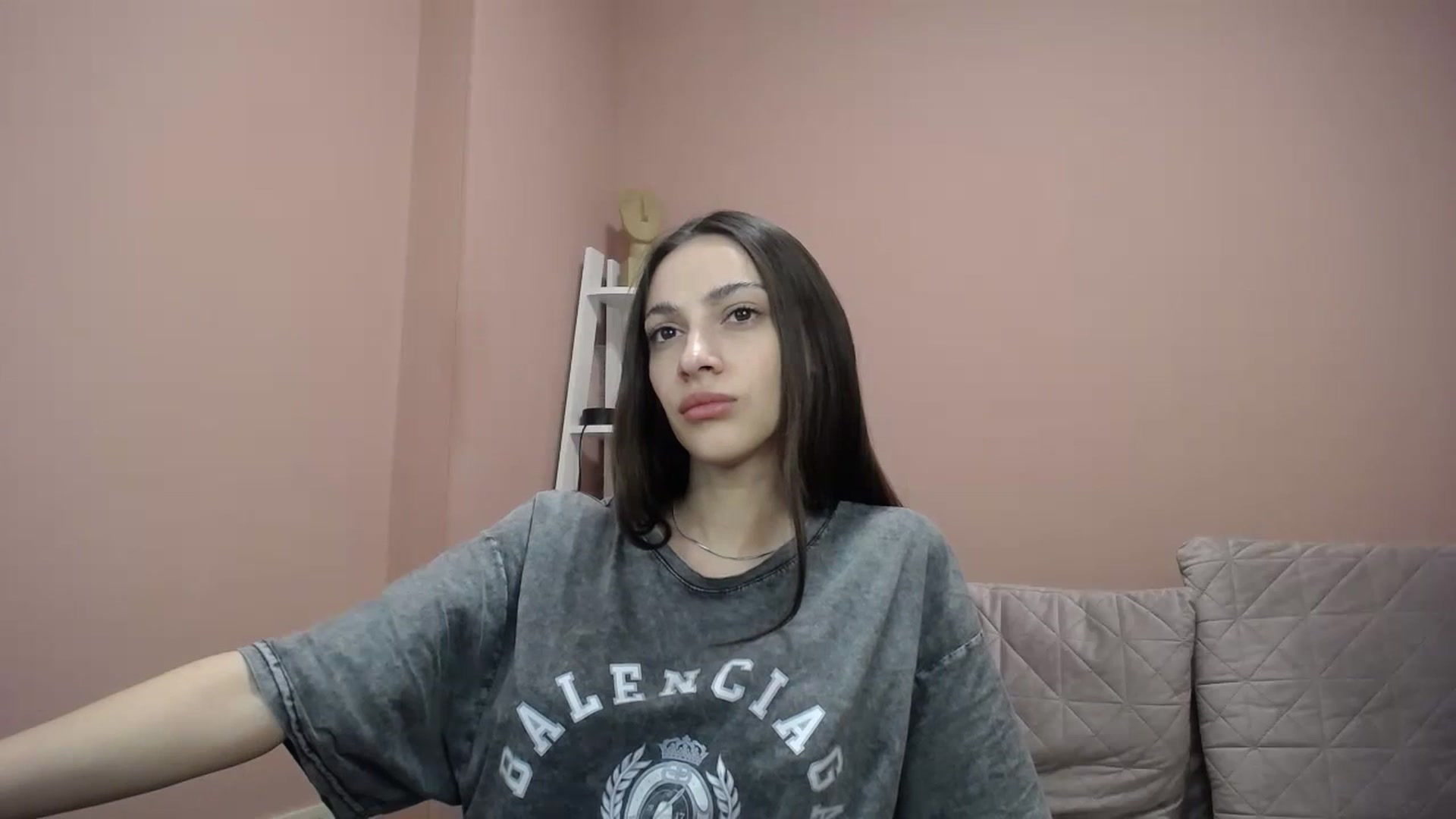 Gallery image thumbnail from Lea_Lexis's myfreecams stream on, 03/06/2024, 12:38 image 11 of 20
