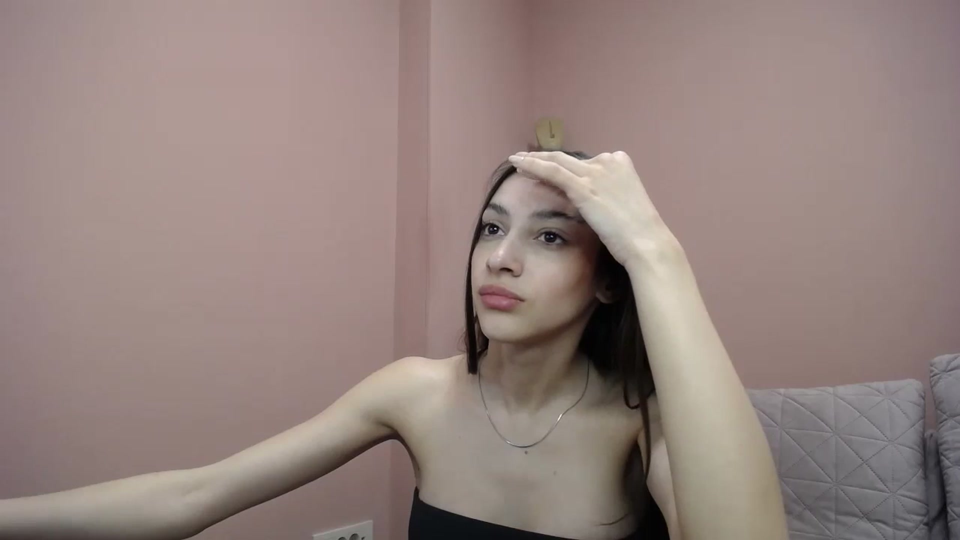 Gallery image thumbnail from Lea_Lexis's myfreecams stream on, 03/31/2024, 12:49 image 8 of 20