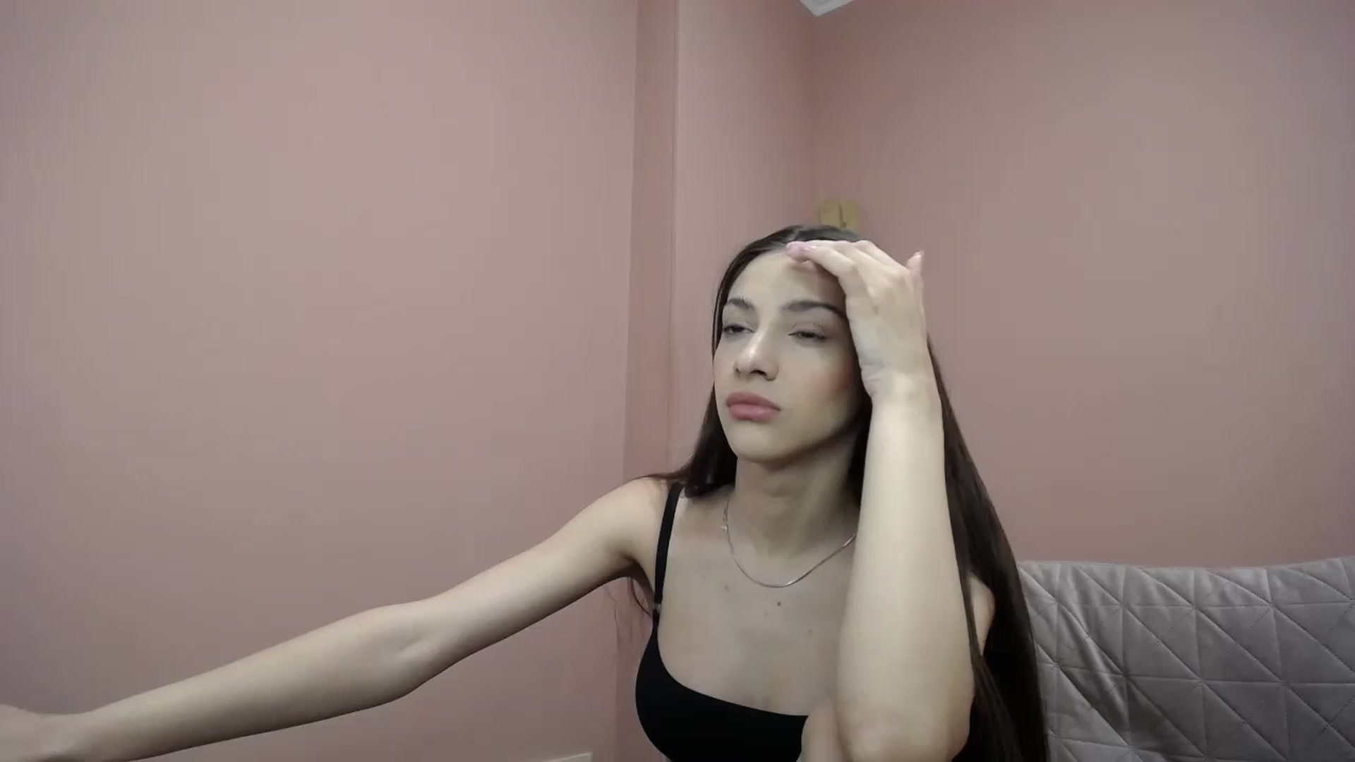 Gallery image thumbnail from Lea_Lexis's myfreecams stream on, 04/26/2024, 09:44 image 12 of 20