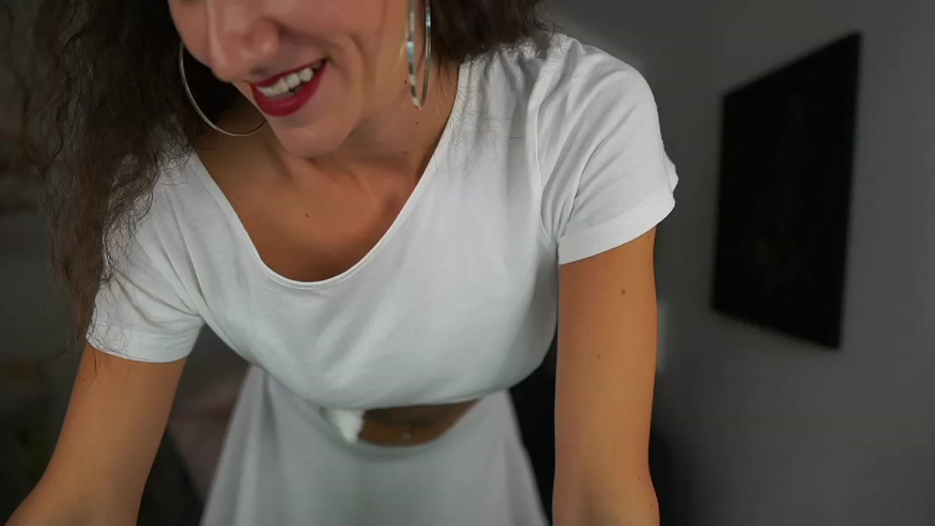 Gallery image thumbnail from Lea__Guerlin_'s myfreecams stream on, 09/25/2023, 14:46 image 8 of 20