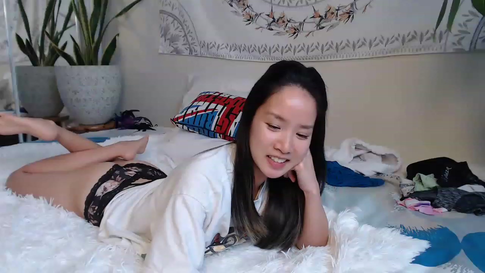 Gallery image thumbnail from LeahBella's myfreecams stream on, 11/19/2022, 19:02 image 6 of 20