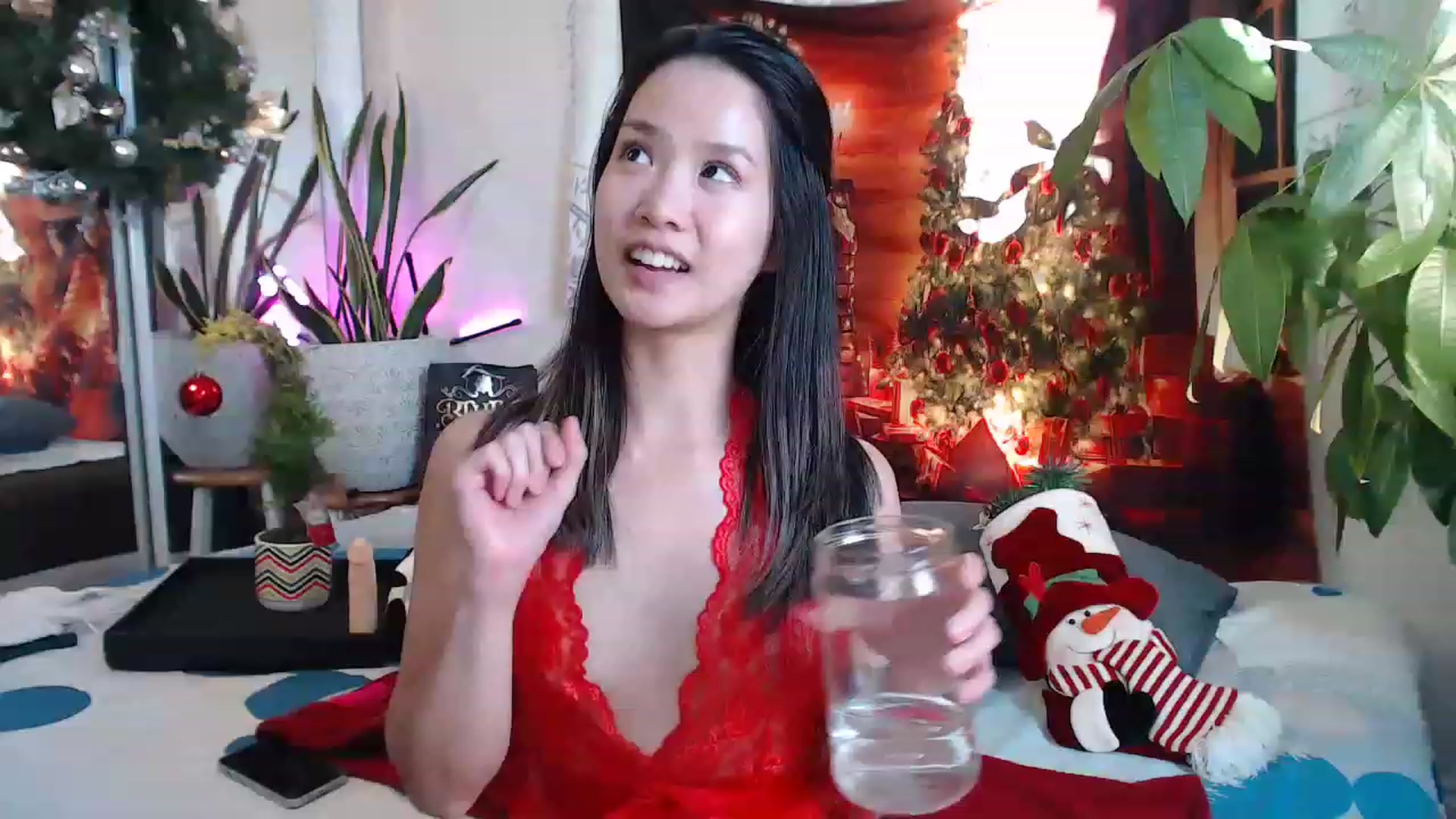 Gallery image thumbnail from LeahBella's myfreecams stream on, 11/26/2022, 20:26 image 1 of 20