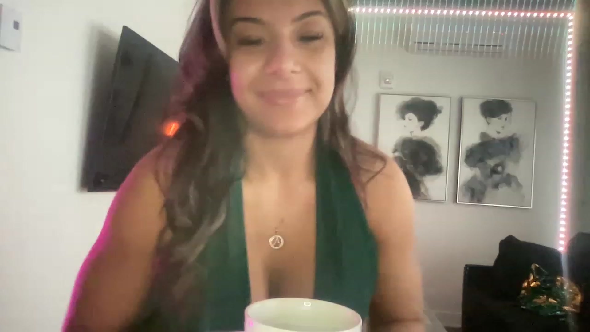 Gallery image thumbnail from LeahFitness's myfreecams stream on, 01/30/2023, 14:56 image 8 of 20