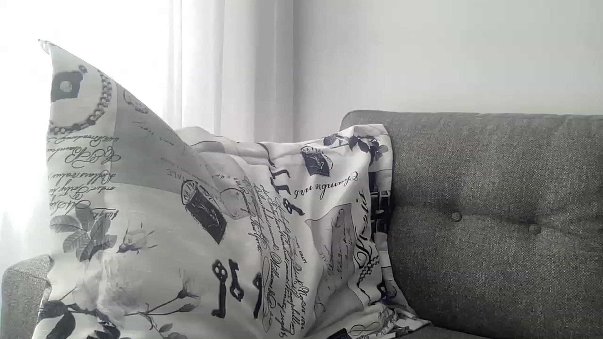 Gallery image thumbnail from LeahFitness's myfreecams stream on, 02/01/2023, 14:21 image 19 of 20