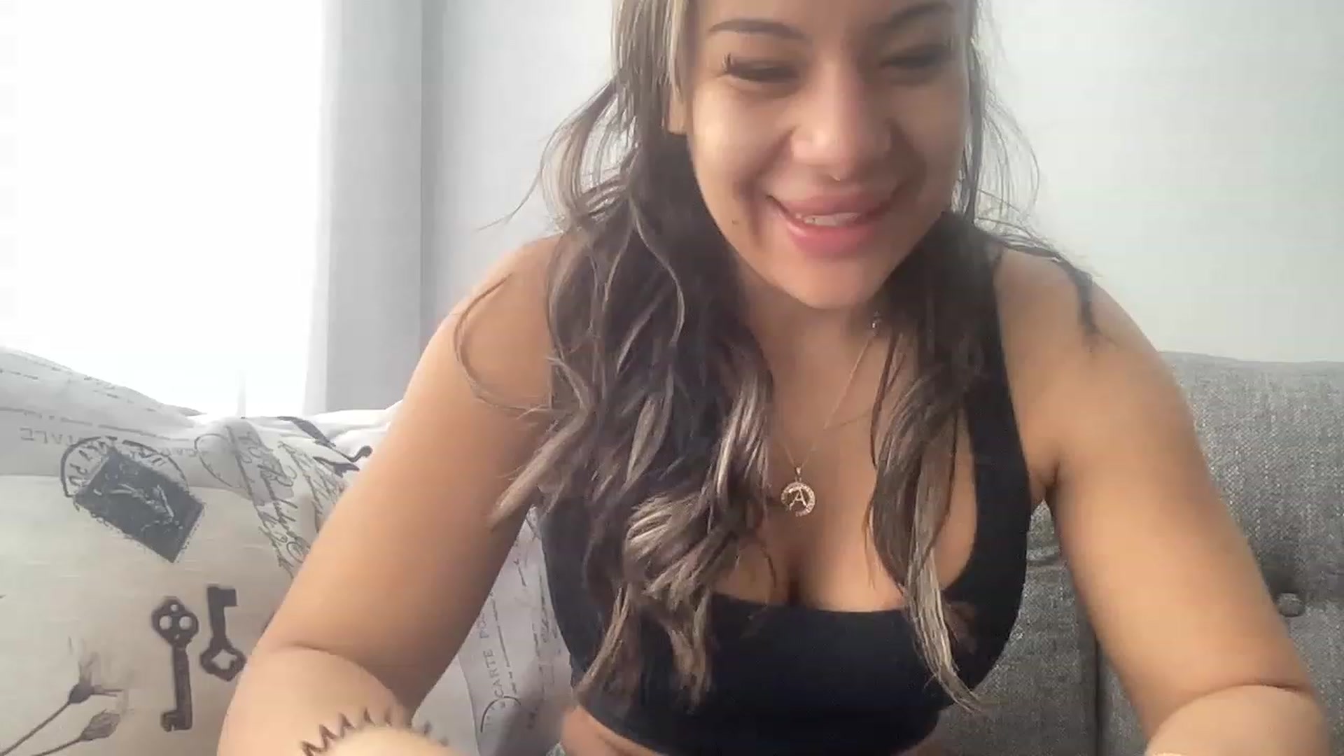 Gallery image thumbnail from LeahFitness's myfreecams stream on, 02/01/2023, 14:21 image 3 of 20