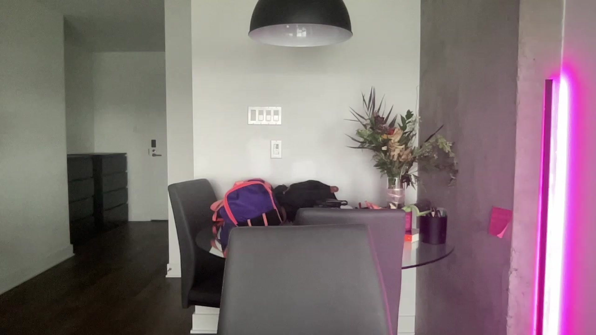 Gallery image thumbnail from LeahFitness's myfreecams stream on, 05/16/2023, 21:20 image 10 of 20