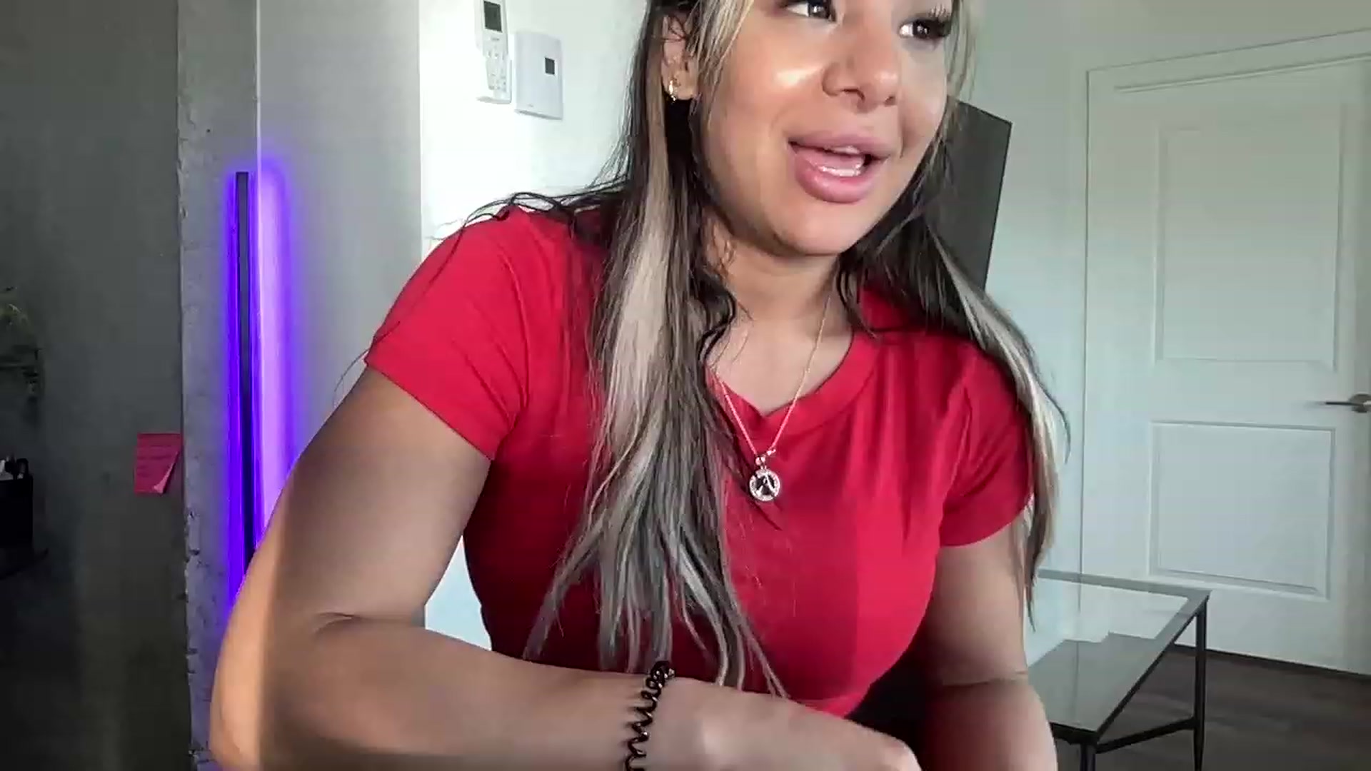 Gallery image thumbnail from LeahFitness's myfreecams stream on, 05/22/2023, 22:15 image 15 of 20
