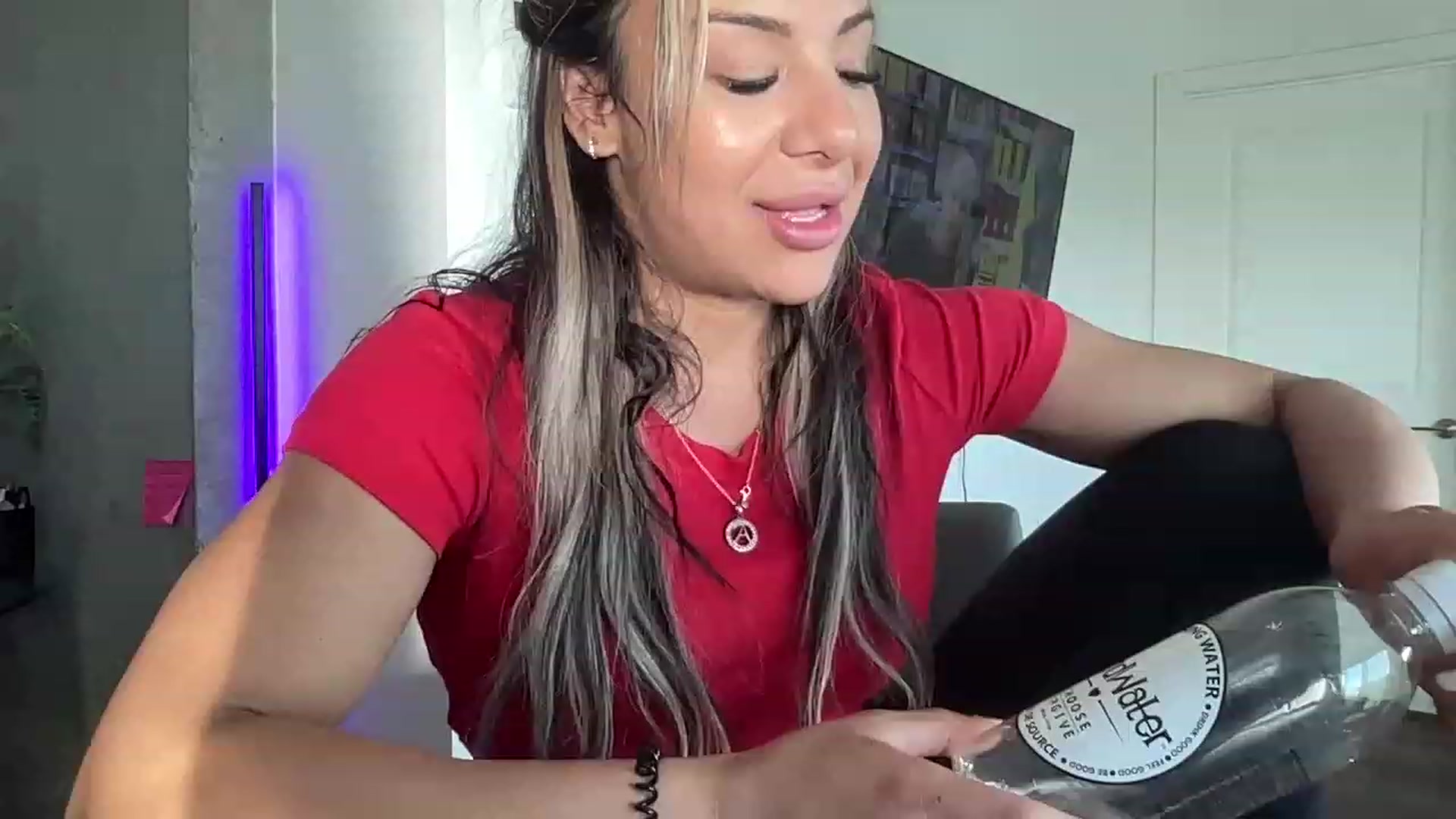 Gallery image thumbnail from LeahFitness's myfreecams stream on, 05/22/2023, 22:15 image 19 of 20