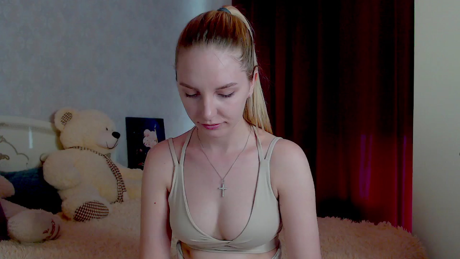 Gallery image thumbnail from LeahGotti7's myfreecams stream on, 06/06/2024, 11:53 image 2 of 20