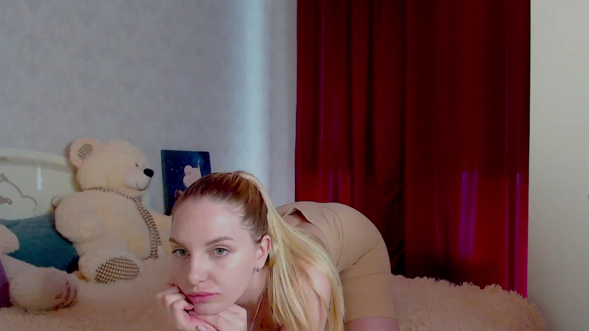 Gallery image thumbnail from LeahGotti7's myfreecams stream on, 06/06/2024, 11:53 image 18 of 20
