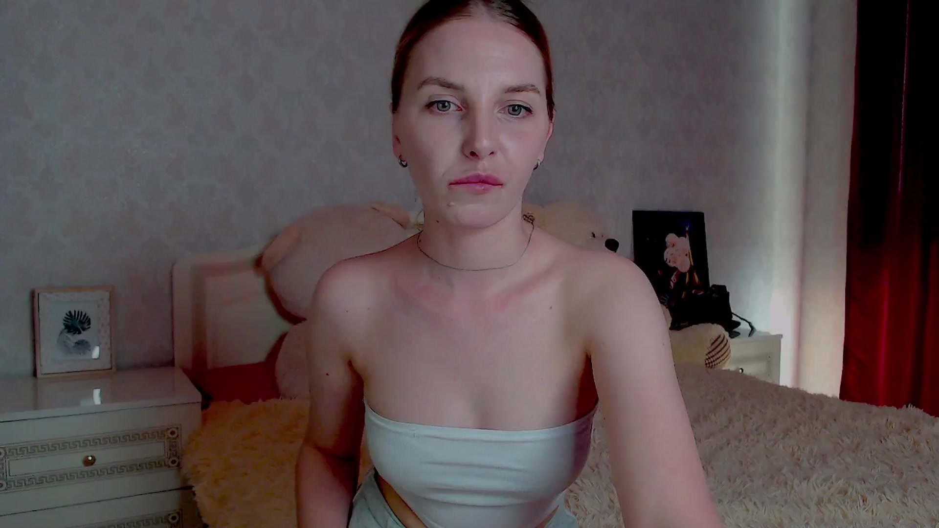 Gallery image thumbnail from LeahGotti7's myfreecams stream on, 06/07/2024, 16:45 image 9 of 20