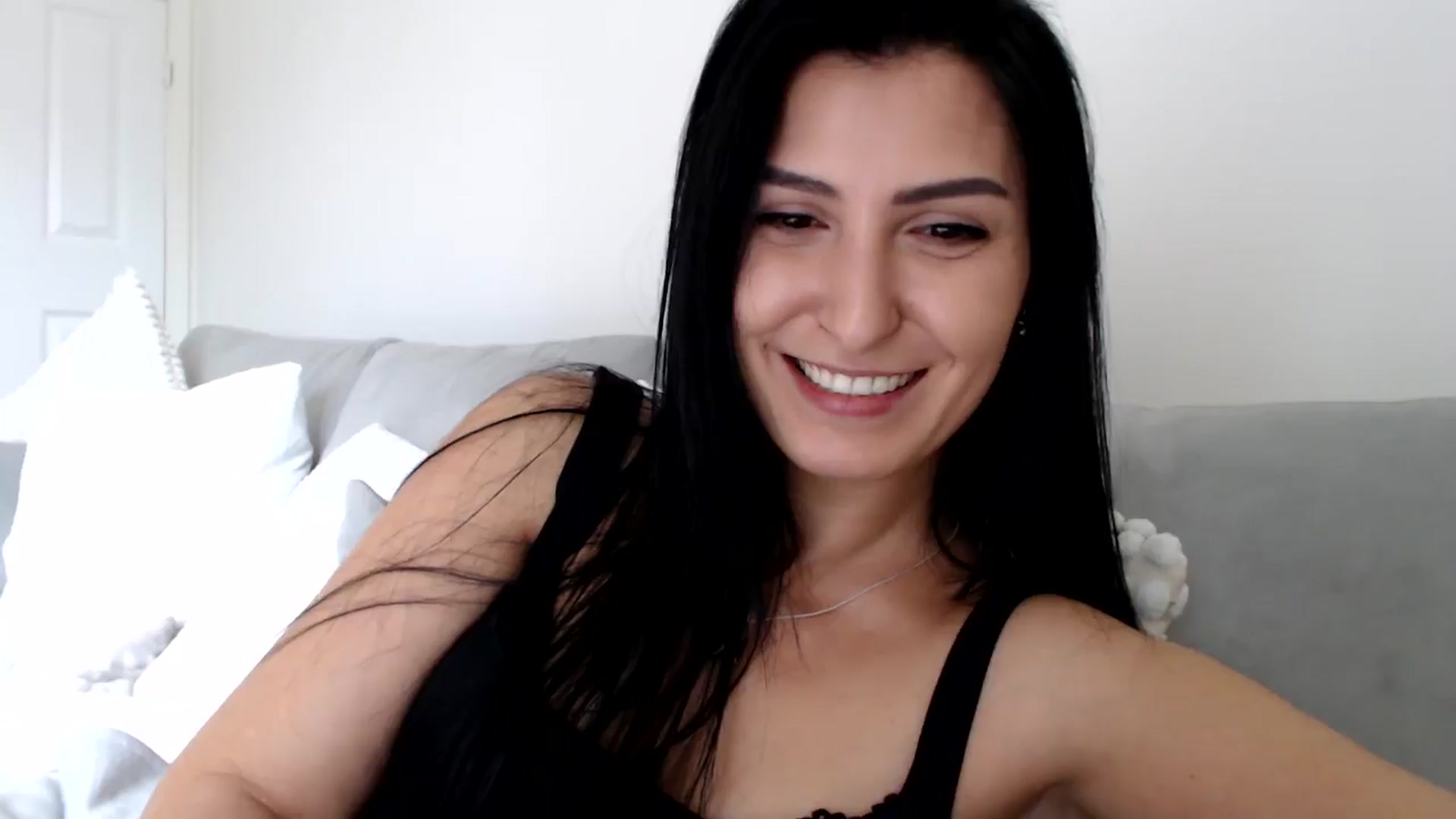 Gallery image thumbnail from LeahIson's myfreecams stream on, 05/28/2024, 12:24 image 16 of 20