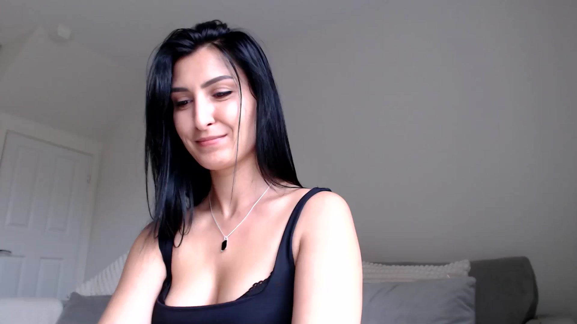 Gallery image thumbnail from LeahIson's myfreecams stream on, 05/28/2024, 12:24 image 4 of 20