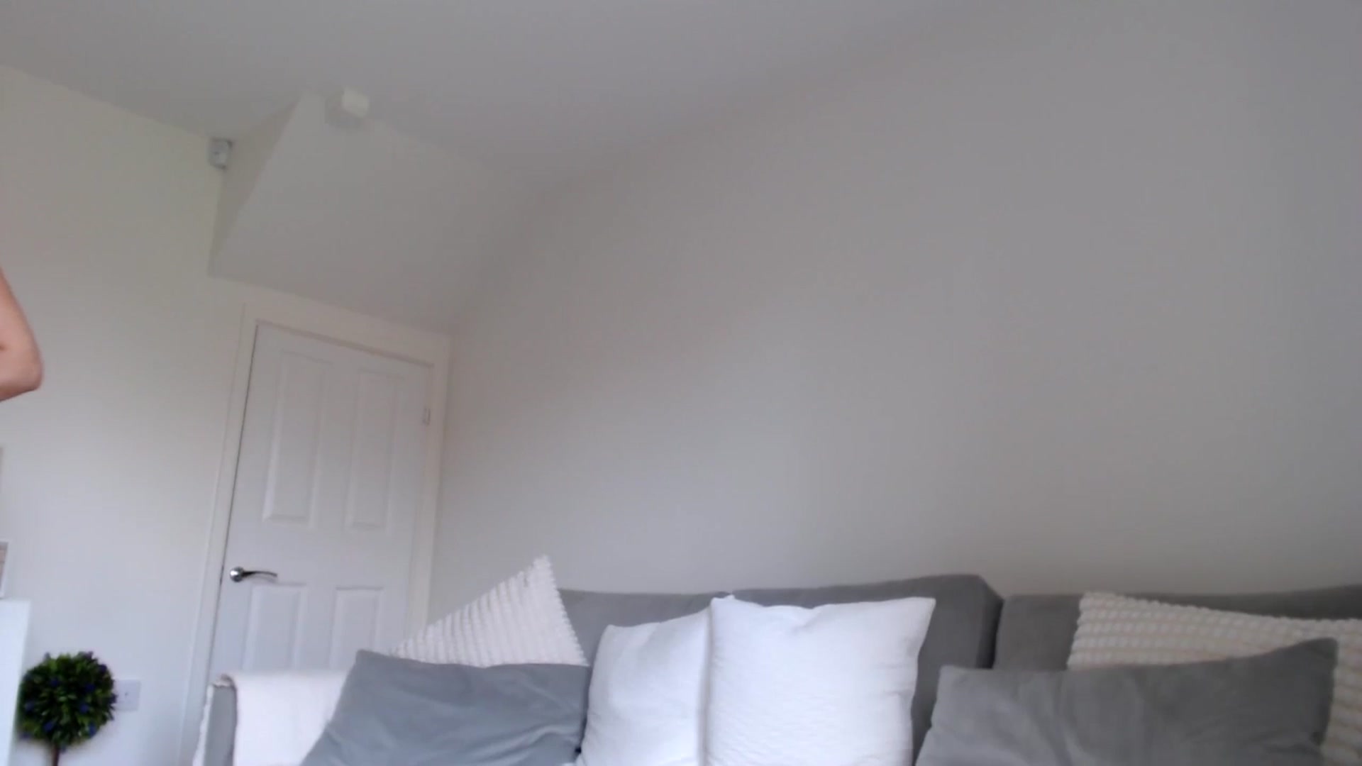 Gallery image thumbnail from LeahIson's myfreecams stream on, 05/29/2024, 14:44 image 4 of 20
