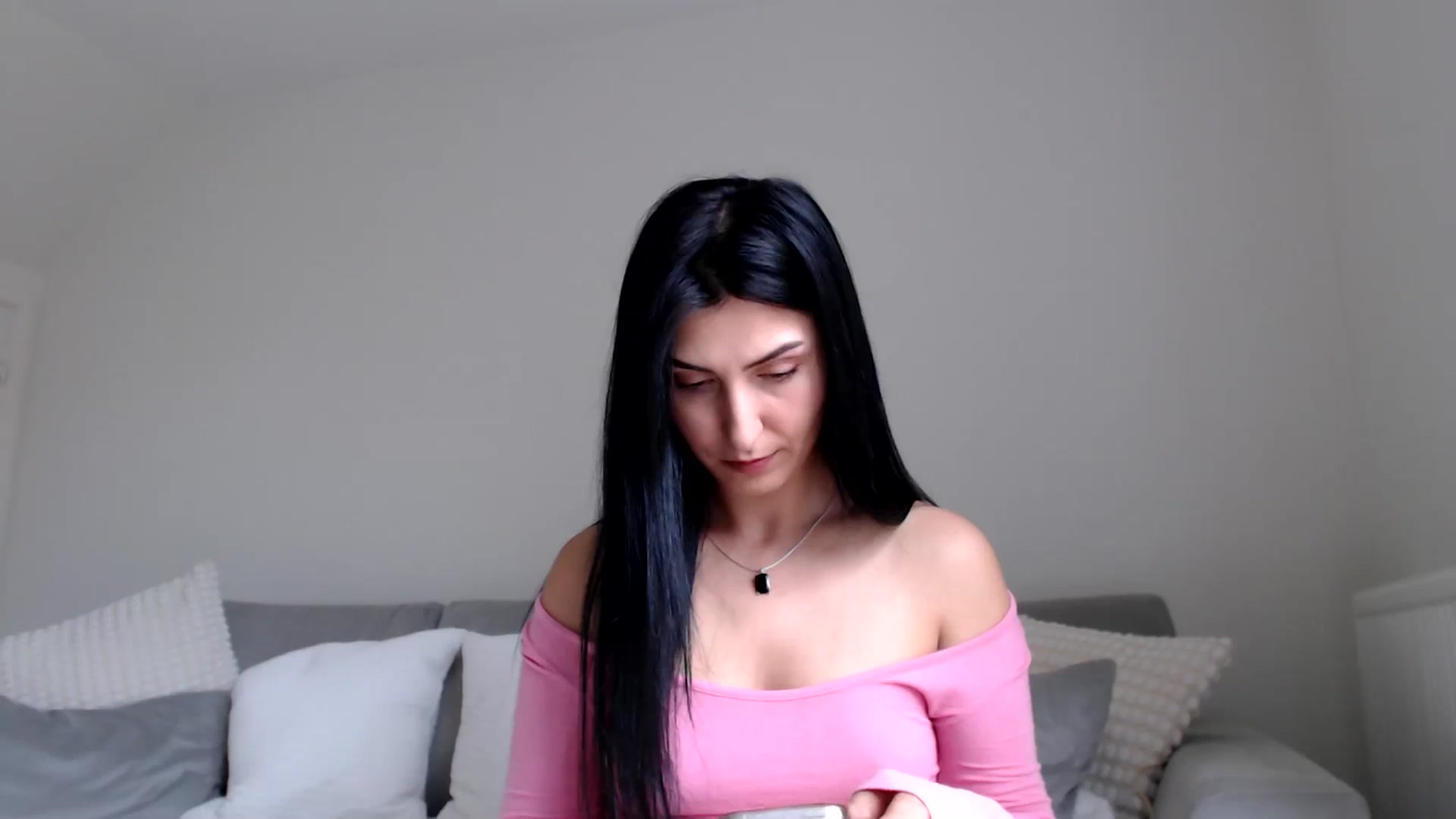 Gallery image thumbnail from LeahIson's myfreecams stream on, 05/30/2024, 09:58 image 12 of 20