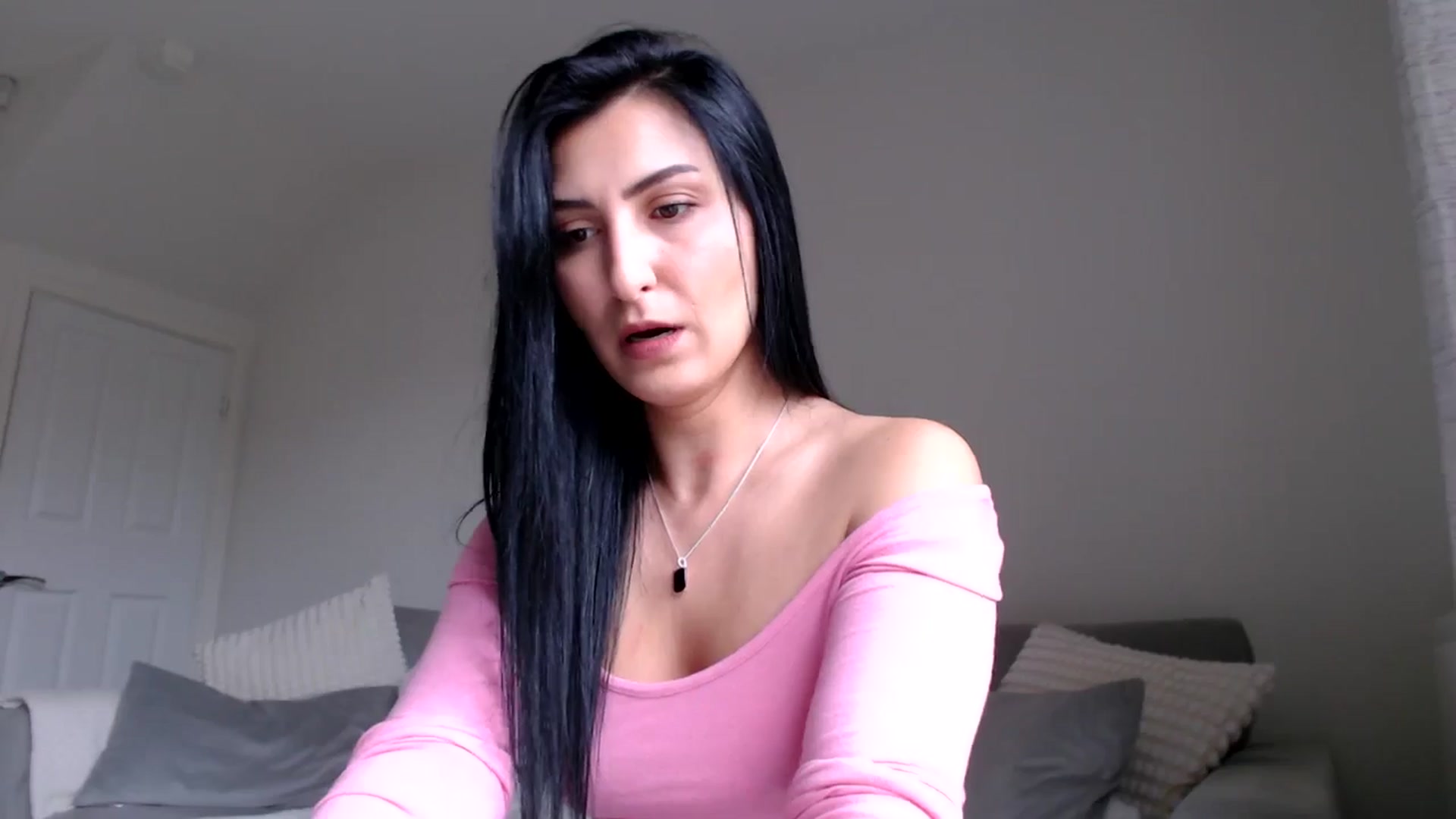 Gallery image thumbnail from LeahIson's myfreecams stream on, 05/30/2024, 09:58 image 2 of 20