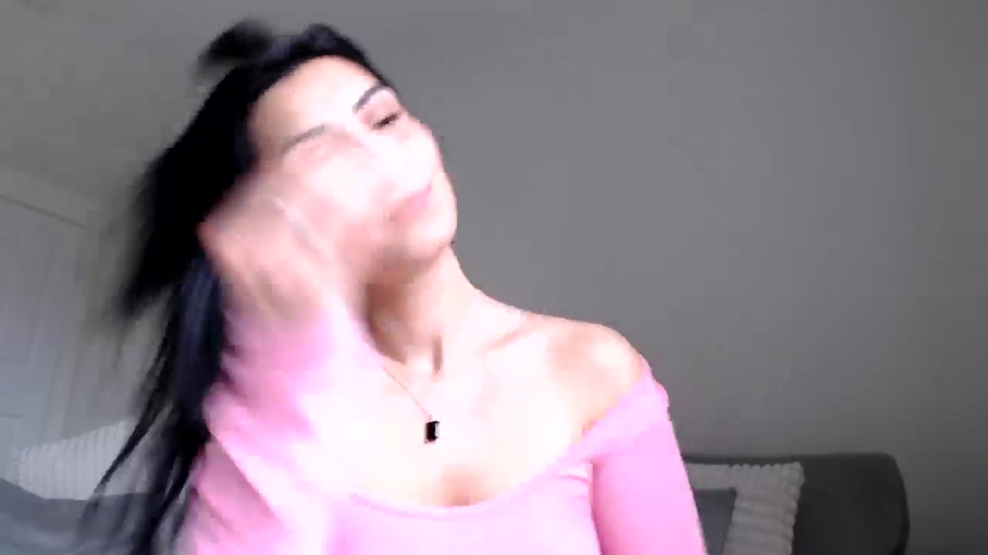 Gallery image thumbnail from LeahIson's myfreecams stream on, 05/30/2024, 12:54 image 7 of 20