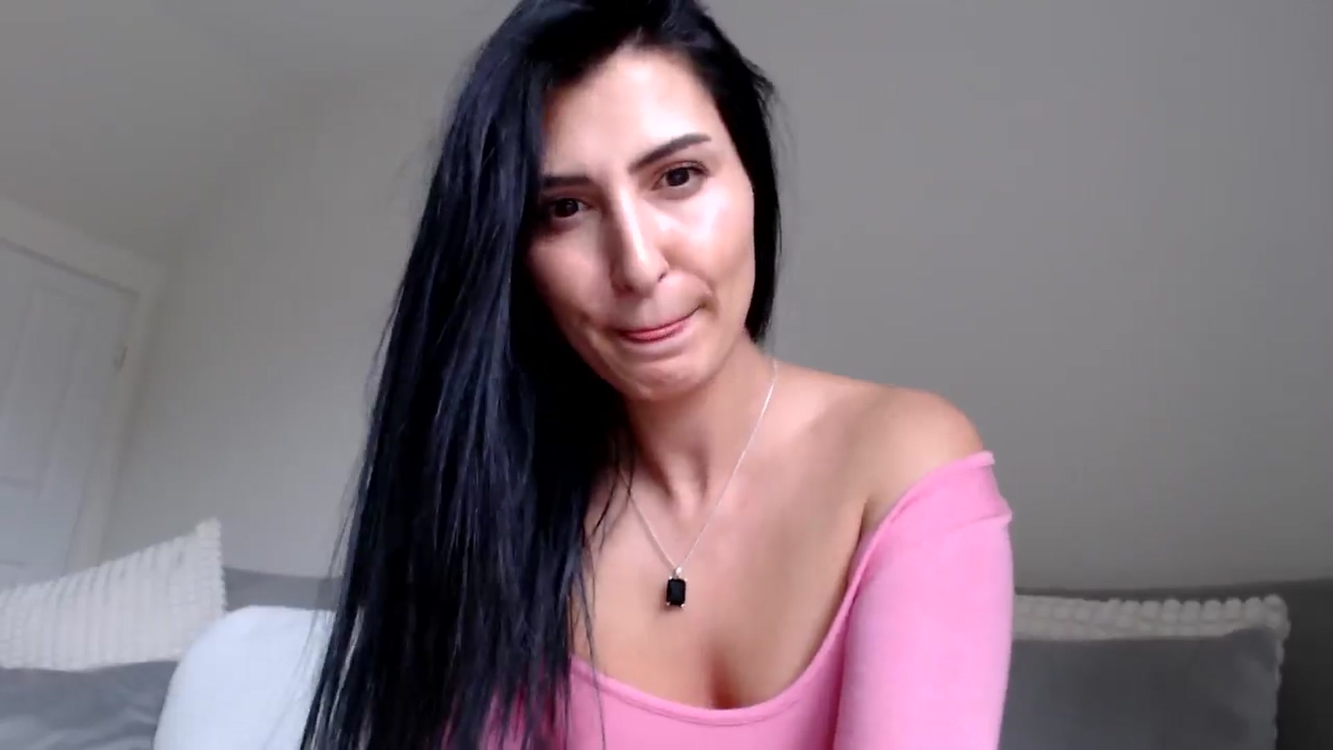 Gallery image thumbnail from LeahIson's myfreecams stream on, 05/30/2024, 12:54 image 15 of 20