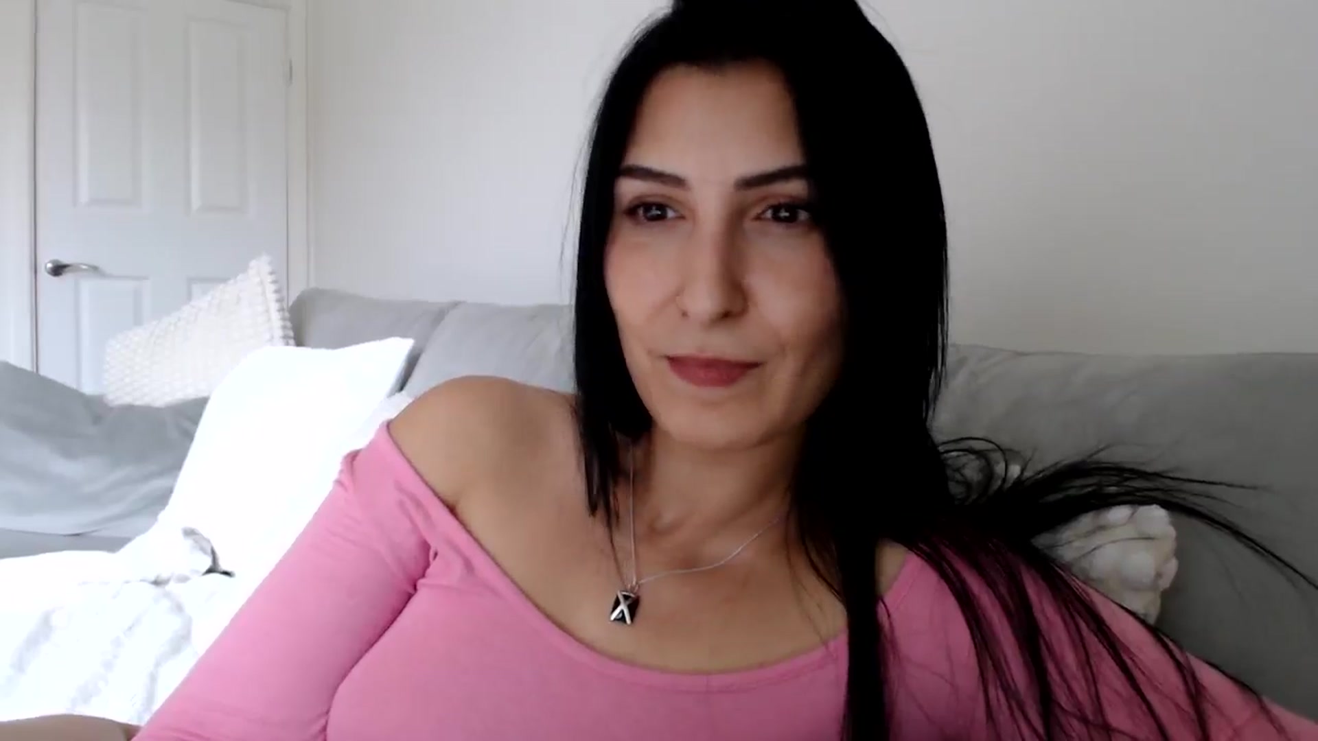 Gallery image thumbnail from LeahIson's myfreecams stream on, 05/30/2024, 12:54 image 20 of 20