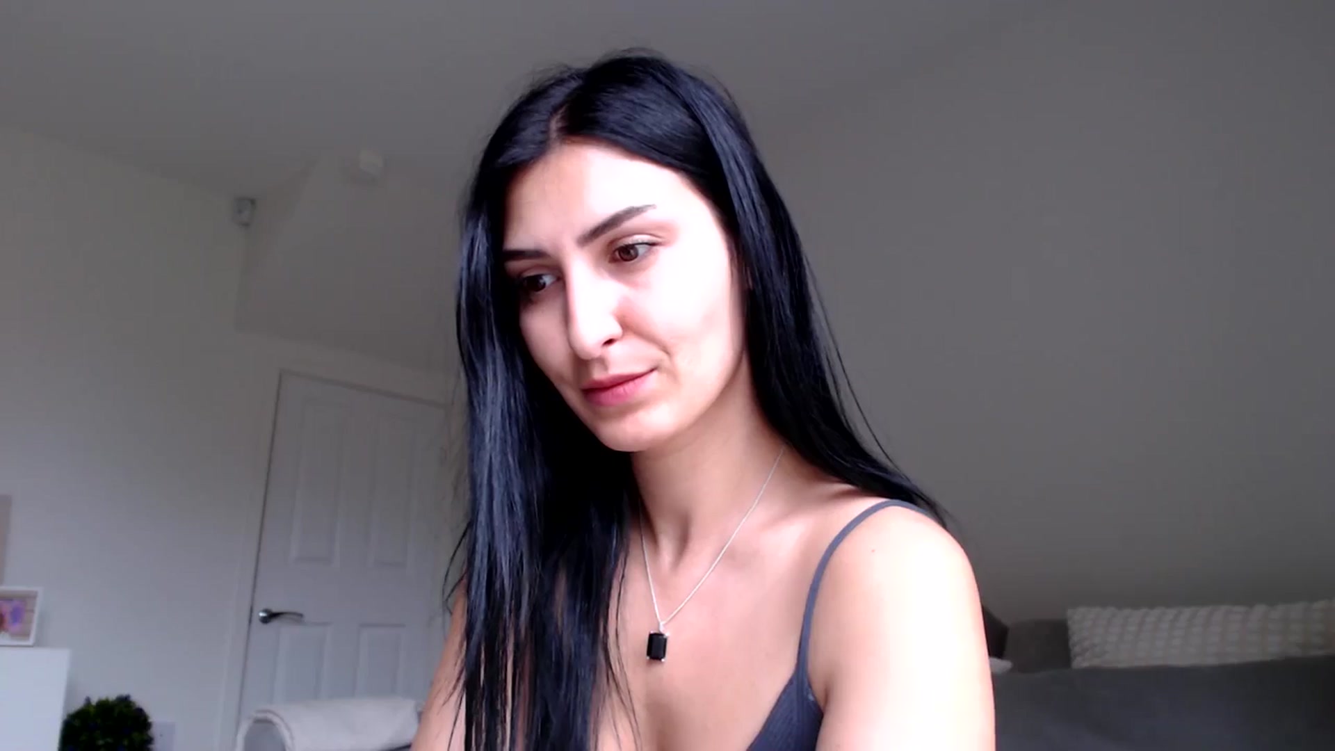 Gallery image thumbnail from LeahIson's myfreecams stream on, 05/31/2024, 10:24 image 6 of 20