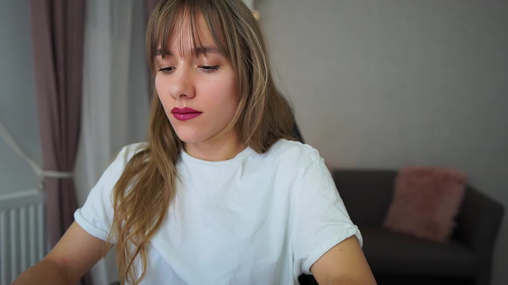 Gallery image thumbnail from Leah__Gotti1's myfreecams stream on, 01/31/2023, 13:37 image 20 of 20