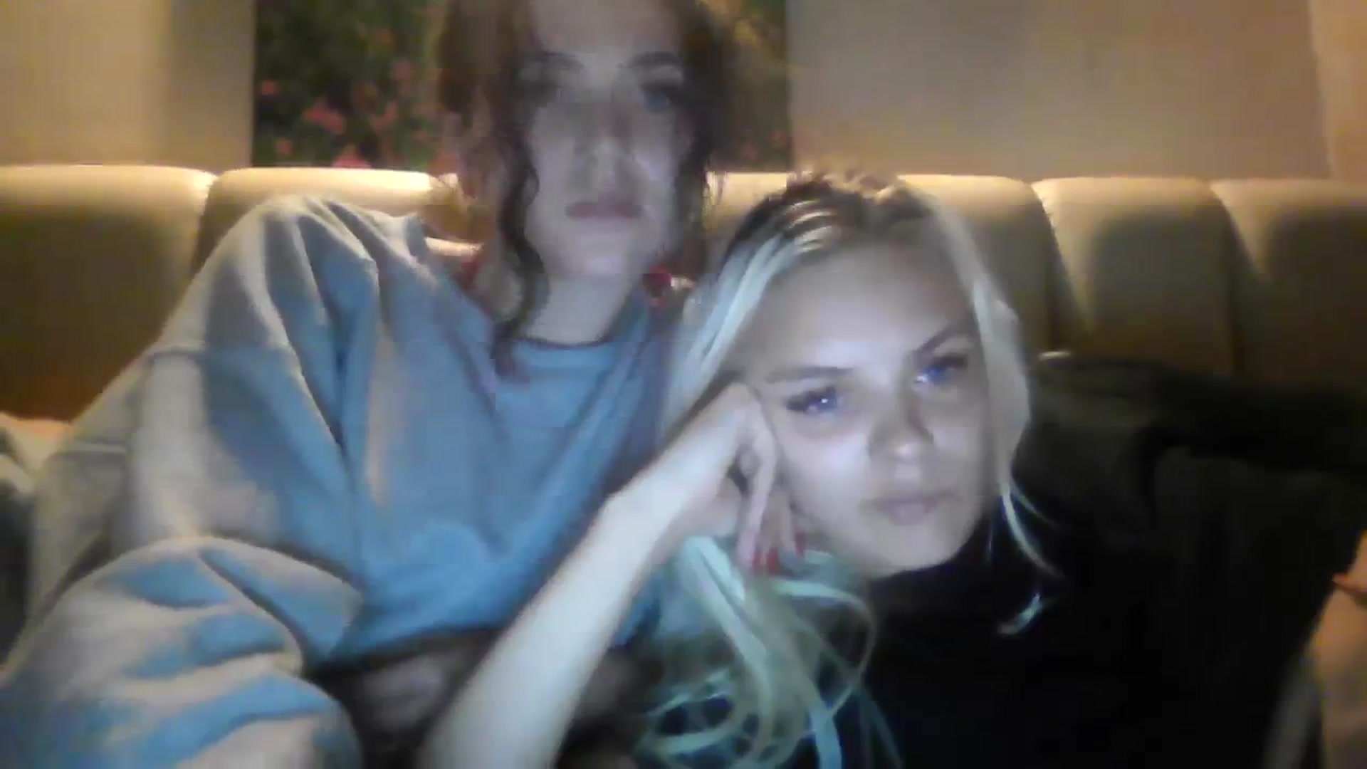 Gallery image thumbnail from Leahahaha's myfreecams stream on, 03/12/2024, 17:56 image 20 of 20