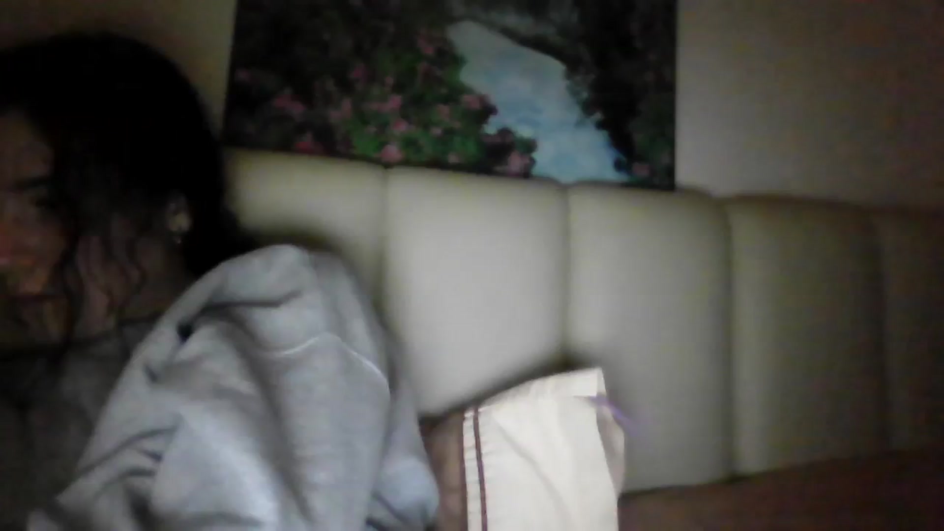 Gallery image thumbnail from Leahahaha's myfreecams stream on, 03/12/2024, 20:20 image 12 of 20