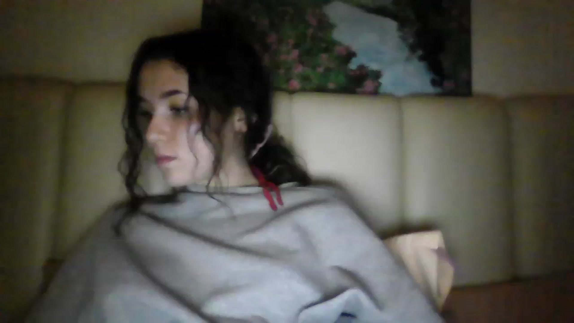 Gallery image thumbnail from Leahahaha's myfreecams stream on, 03/12/2024, 20:20 image 18 of 20