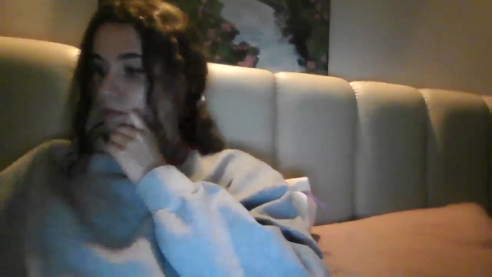 Gallery image thumbnail from Leahahaha's myfreecams stream on, 03/12/2024, 20:20 image 20 of 20