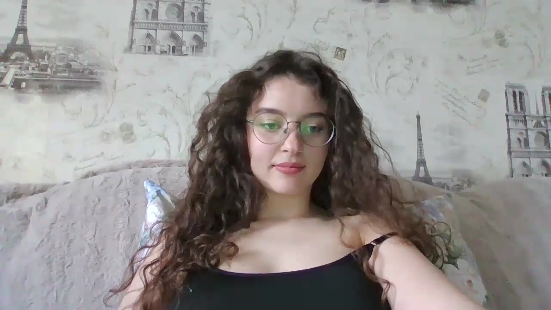 Gallery image thumbnail from LeanaMay's myfreecams stream on, 03/17/2025, 11:31 image 16 of 20