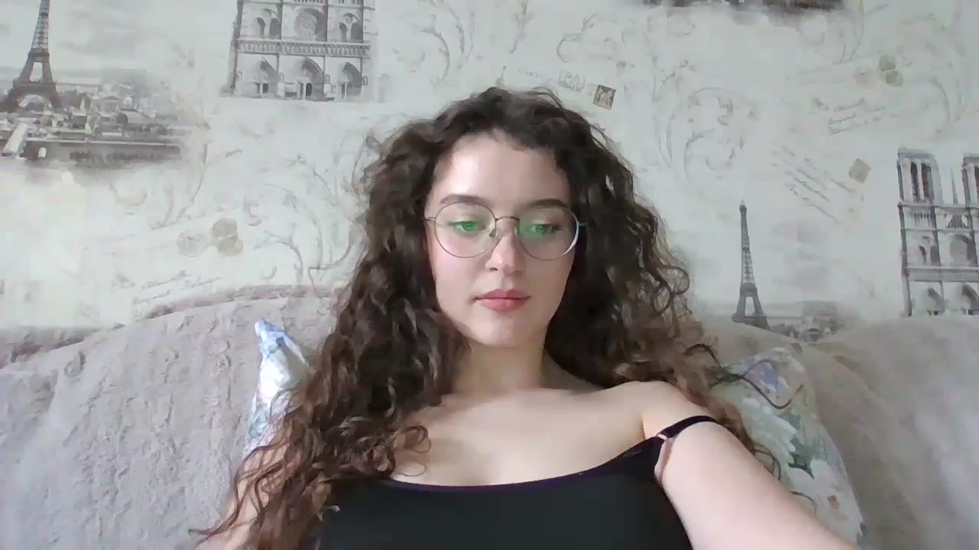 Gallery image thumbnail from LeanaMay's myfreecams stream on, 03/17/2025, 11:31 image 7 of 20