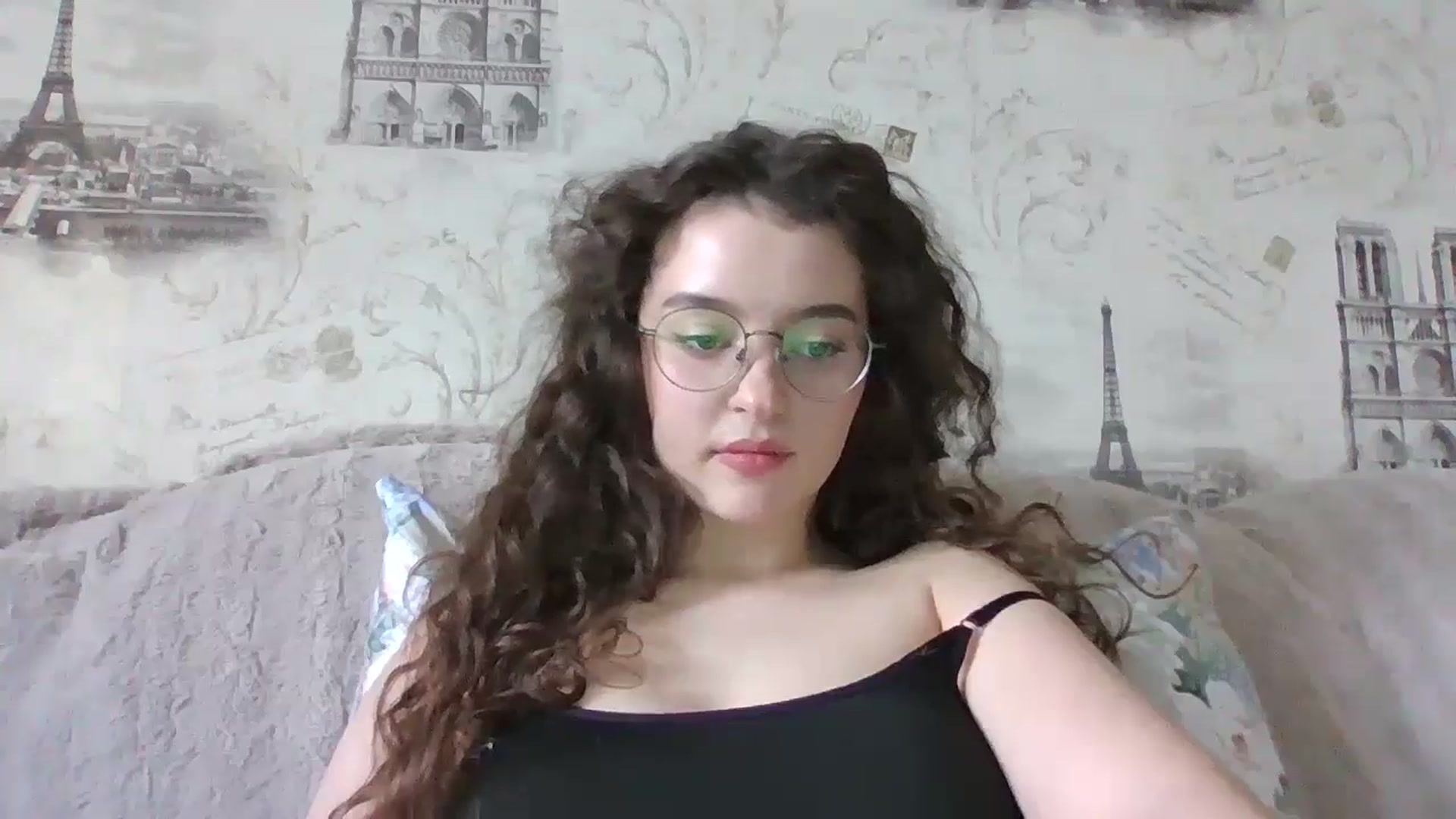 Gallery image thumbnail from LeanaMay's myfreecams stream on, 03/17/2025, 11:31 image 2 of 20
