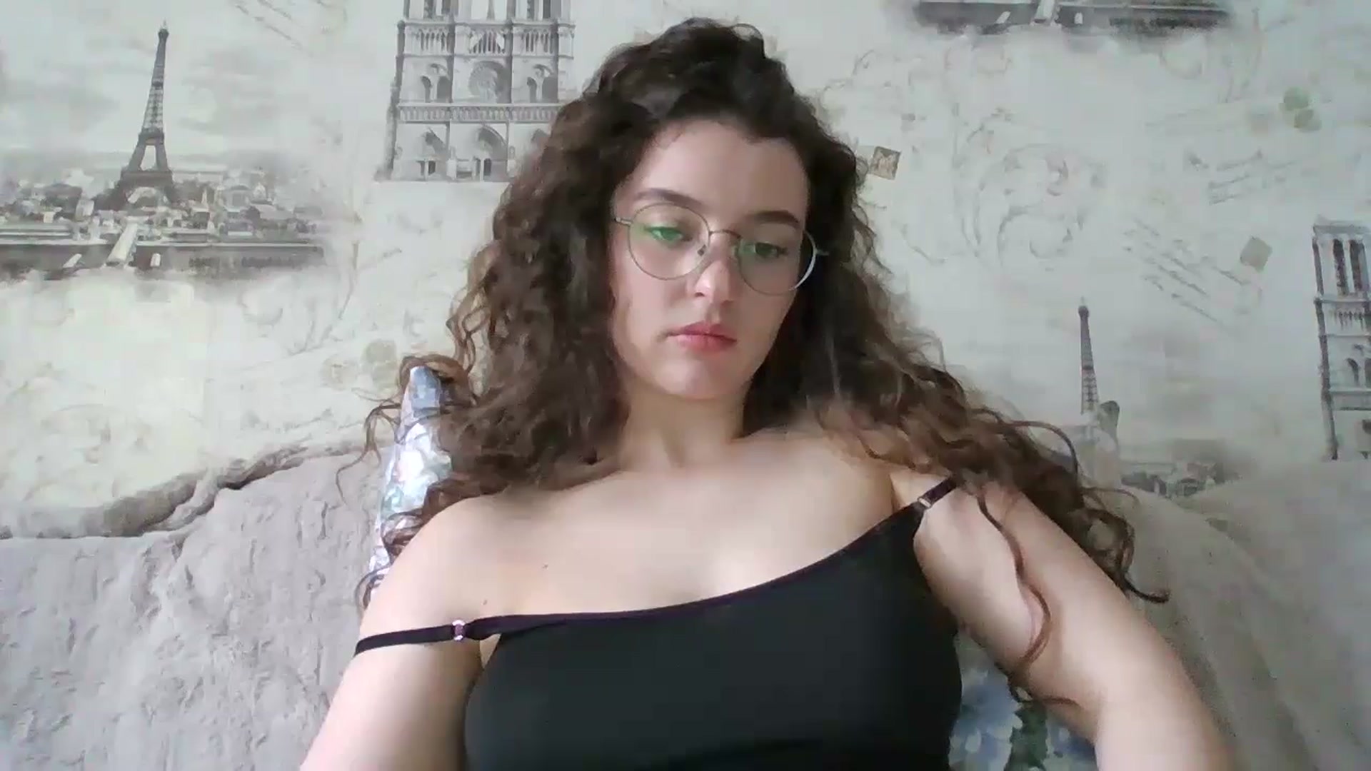 Gallery image thumbnail from LeanaMay's myfreecams stream on, 03/17/2025, 12:02 image 2 of 20