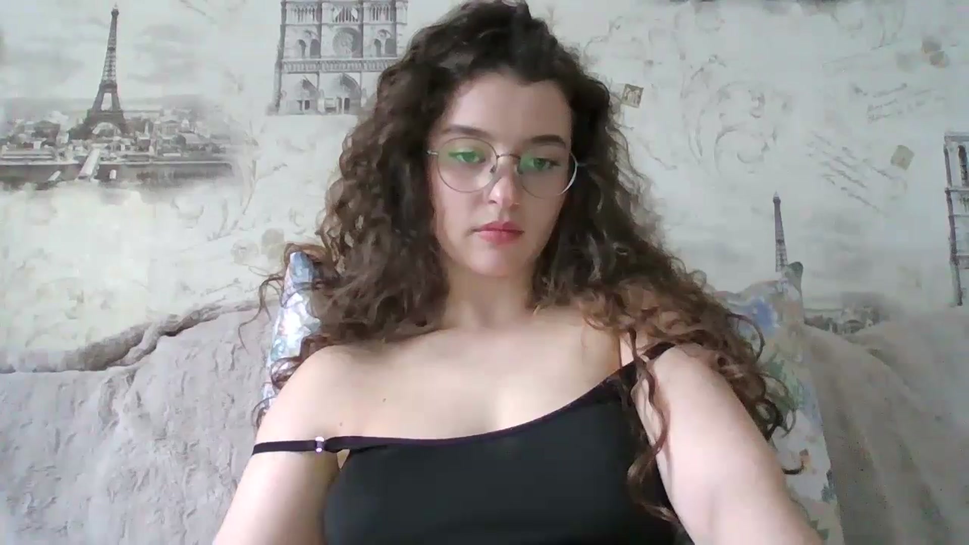 Gallery image thumbnail from LeanaMay's myfreecams stream on, 03/17/2025, 12:02 image 4 of 20