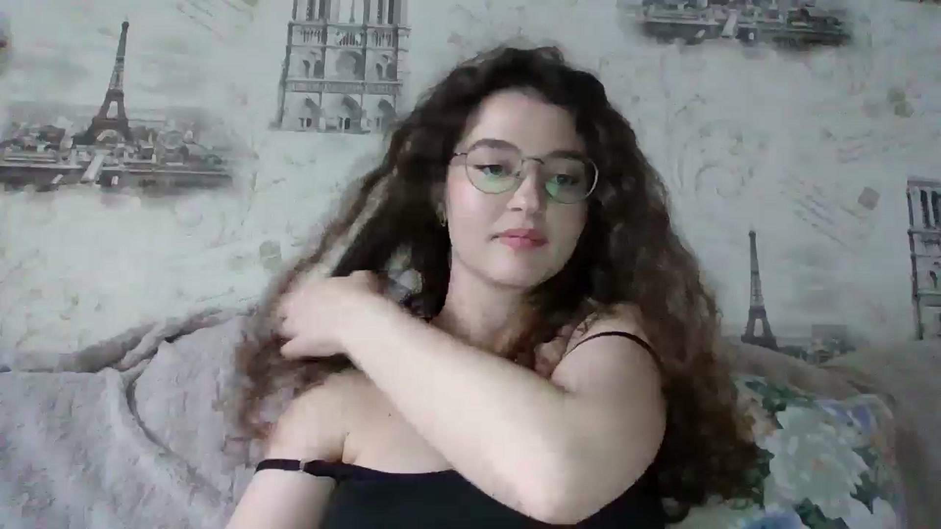 Gallery image thumbnail from LeanaMay's myfreecams stream on, 03/17/2025, 14:49 image 16 of 20