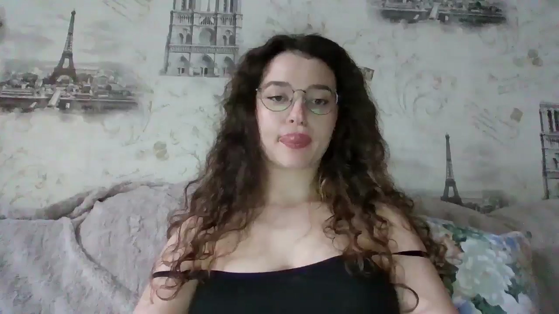 Gallery image thumbnail from LeanaMay's myfreecams stream on, 03/17/2025, 14:49 image 17 of 20