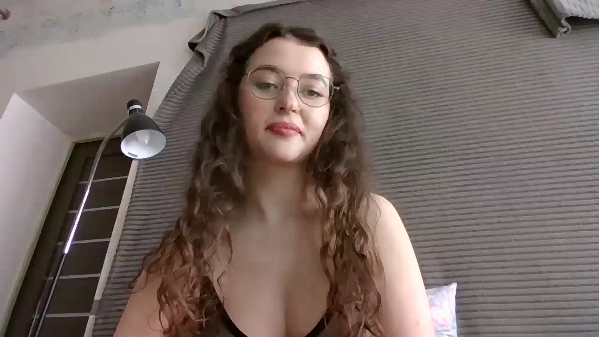 Gallery image thumbnail from LeanaMay's myfreecams stream on, 03/18/2025, 09:54 image 16 of 20