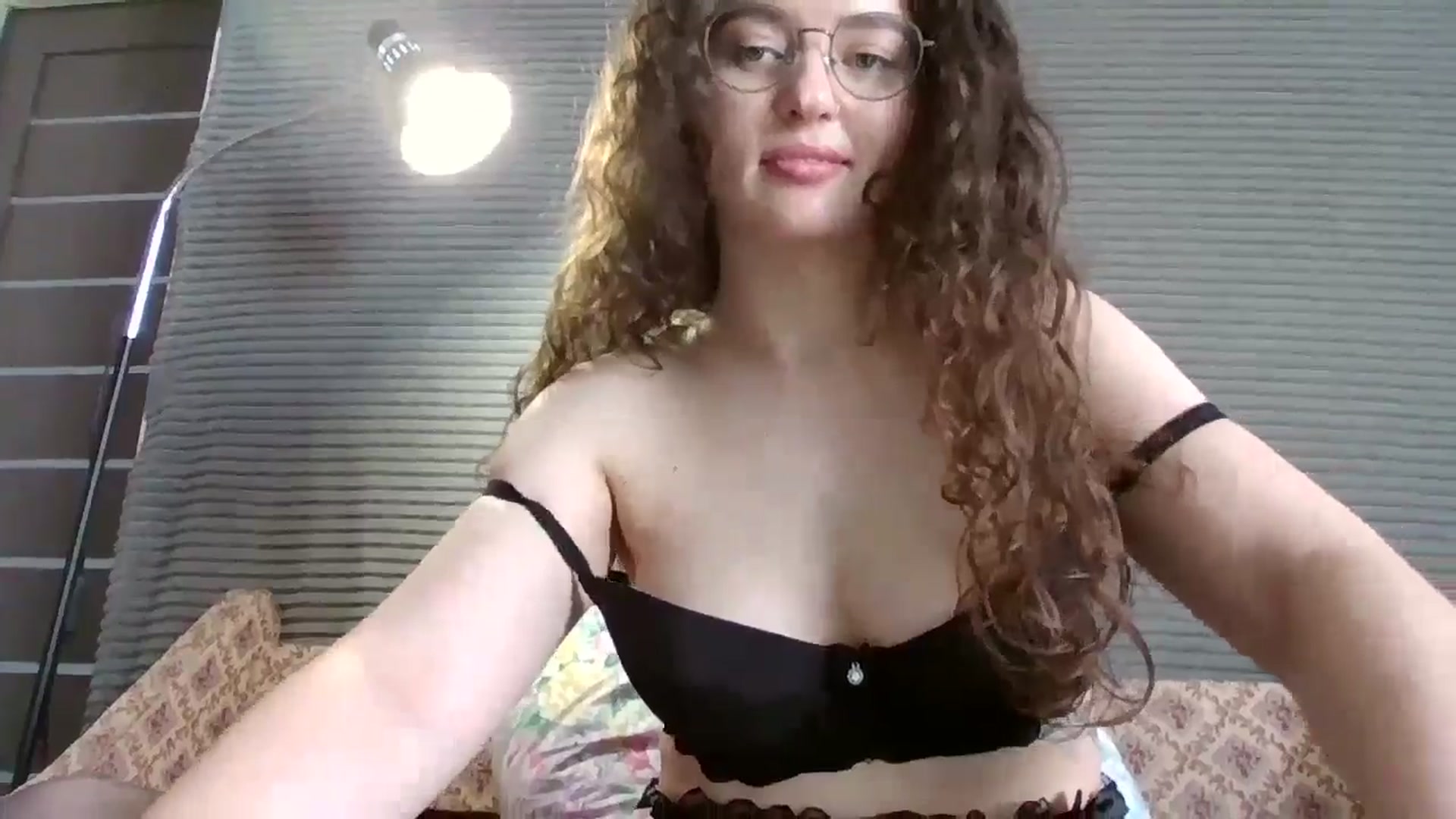 Gallery image thumbnail from LeanaMay's myfreecams stream on, 03/20/2025, 12:17 image 9 of 20