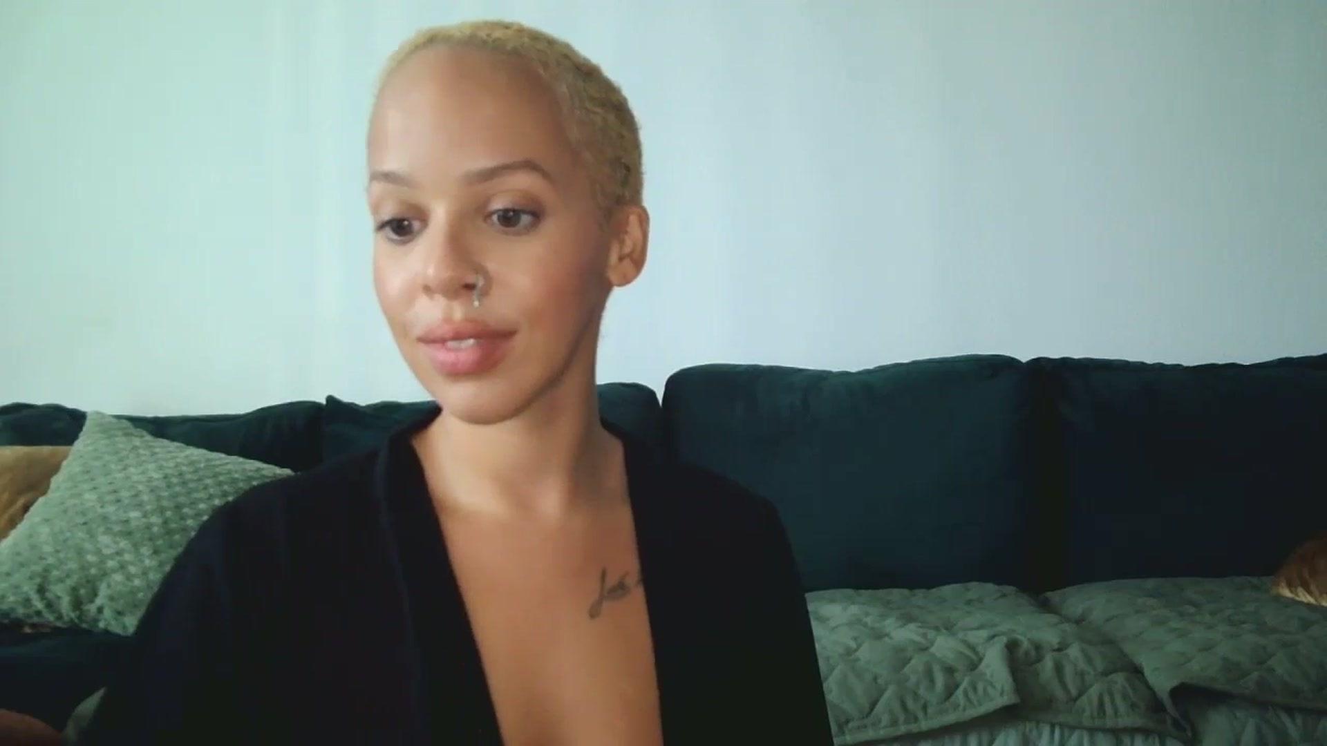 Gallery image thumbnail from Leauramun's myfreecams stream on, 08/16/2024, 19:57 image 20 of 20