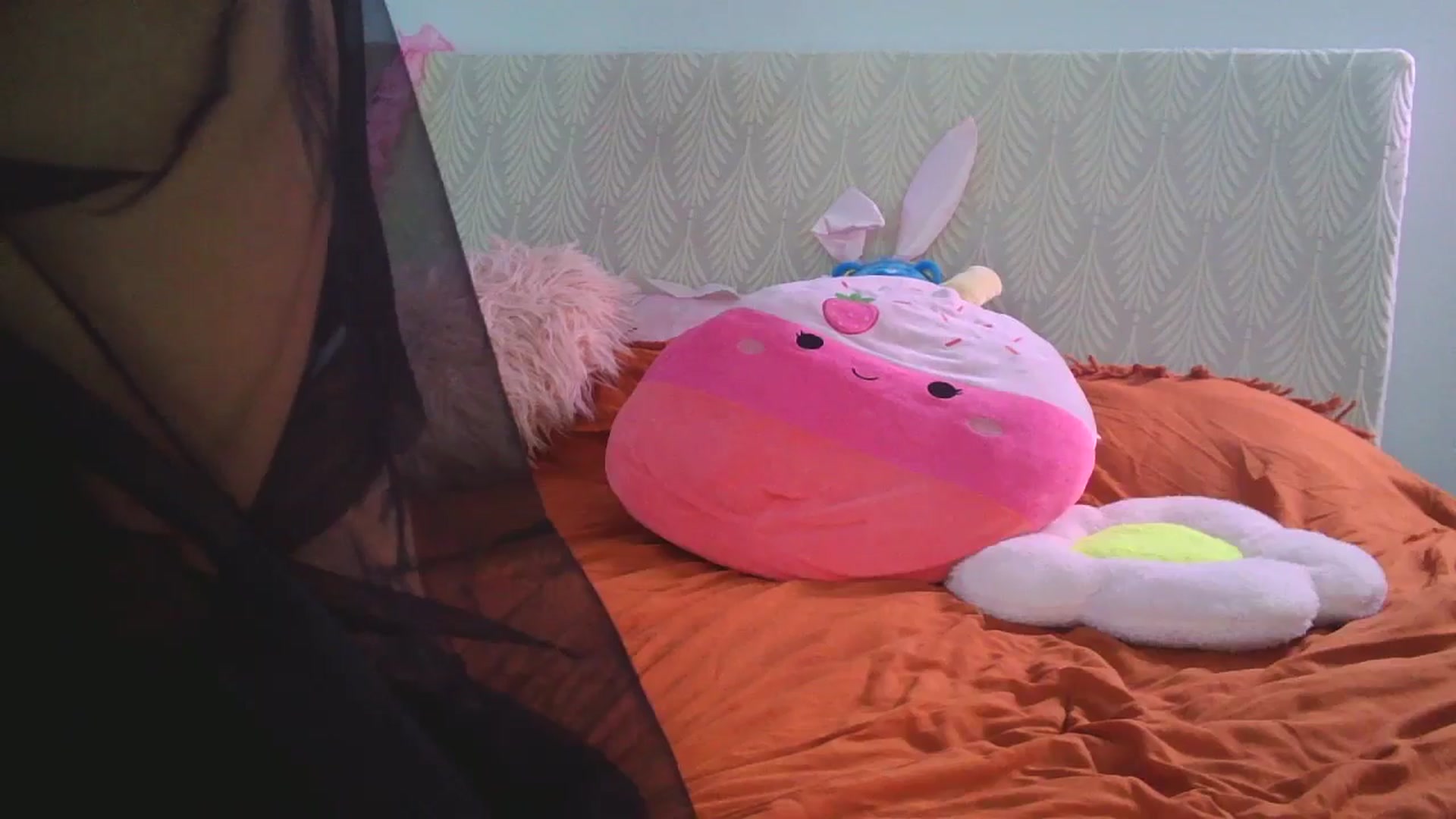 Gallery image thumbnail from Leauramun's myfreecams stream on, 06/26/2025, 04:59 image 20 of 20