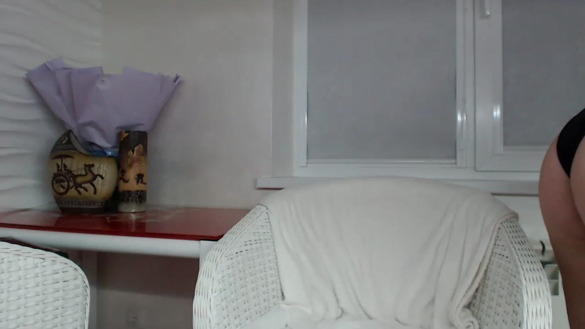 Gallery image thumbnail from LeeLuna_777's myfreecams stream on, 02/18/2023, 16:30 image 19 of 20