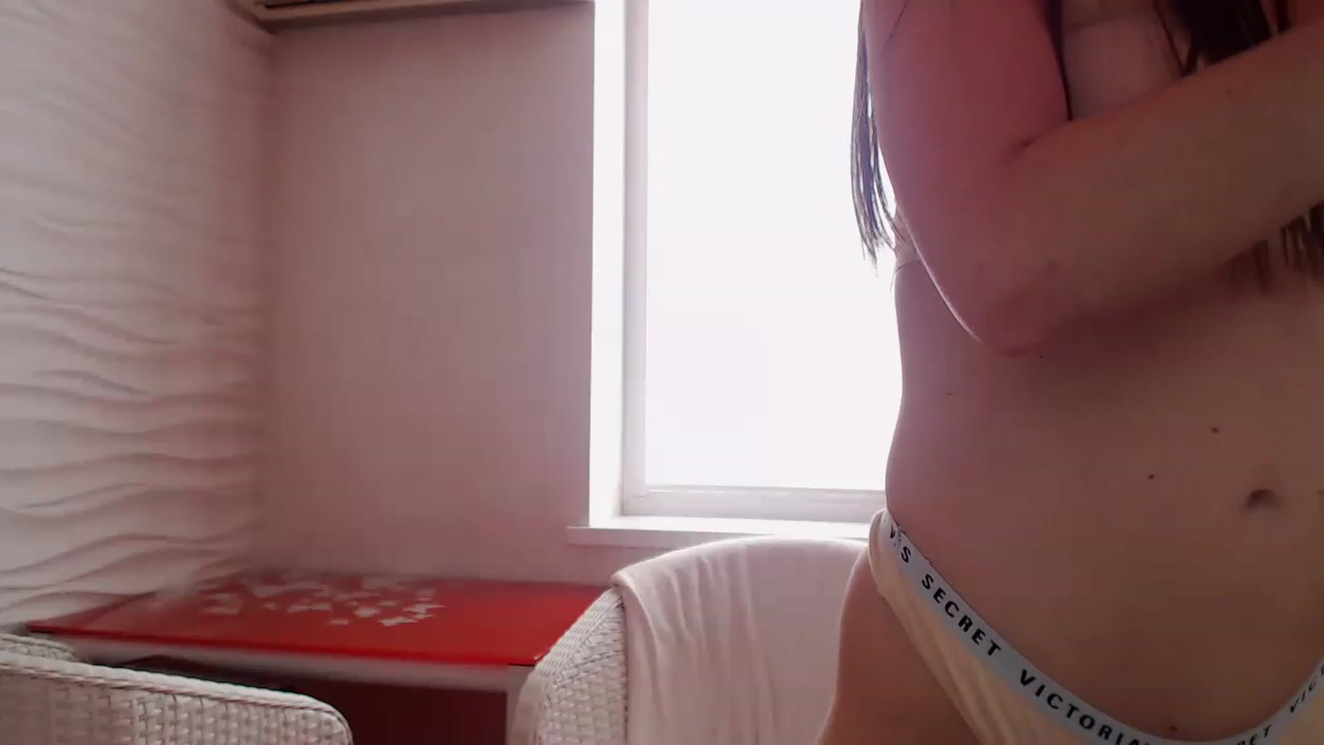Gallery image thumbnail from LeeLuna_777's myfreecams stream on, 05/08/2023, 14:18 image 5 of 20
