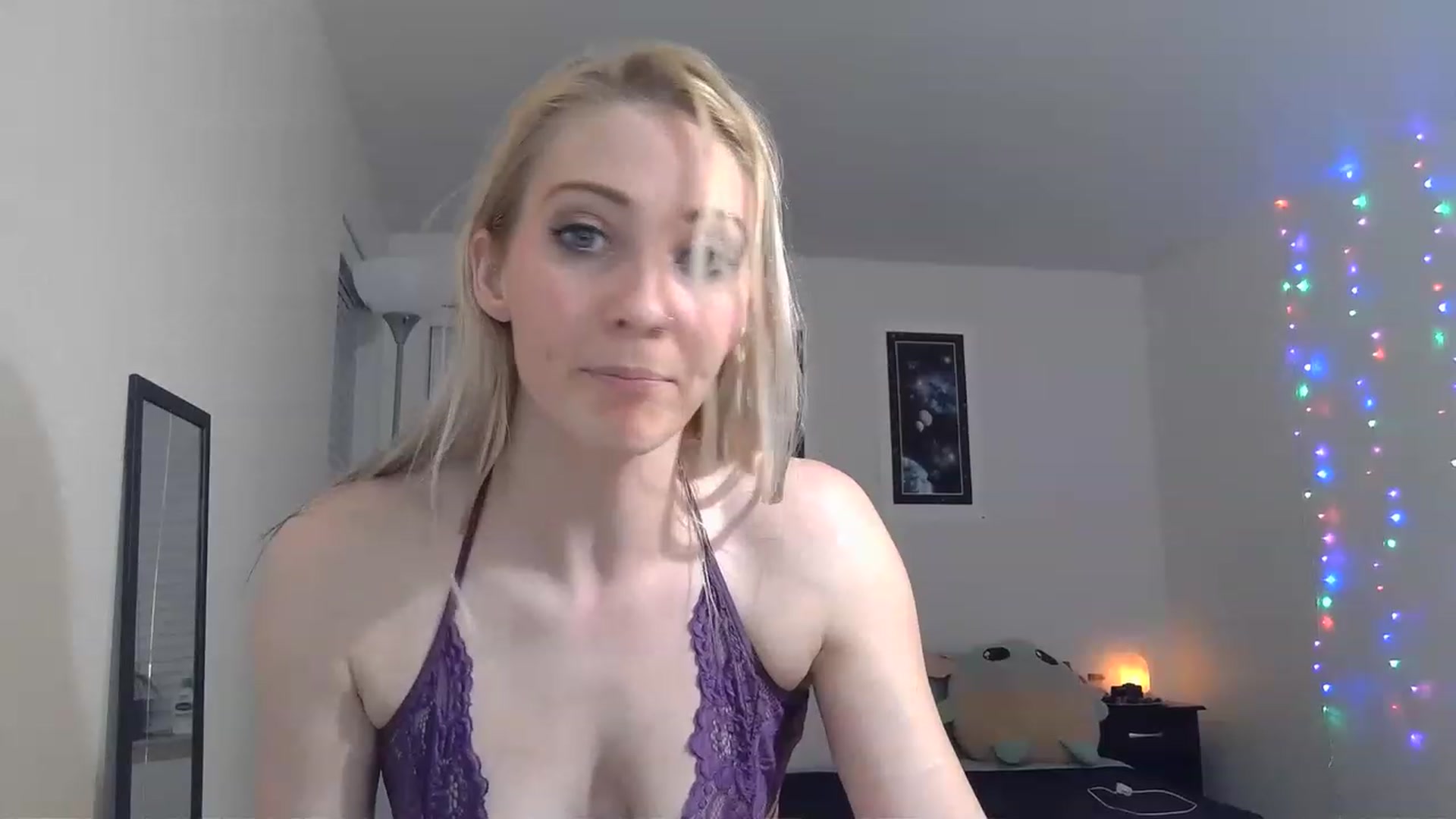 Gallery image thumbnail from Leeleigh1's myfreecams stream on, 03/02/2023, 03:59 image 7 of 20