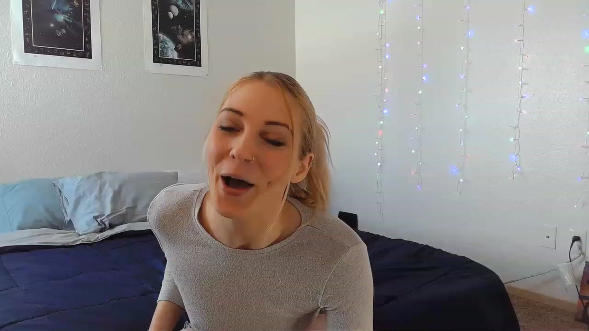 Gallery image thumbnail from Leeleigh1's myfreecams stream on, 03/08/2023, 19:37 image 2 of 20