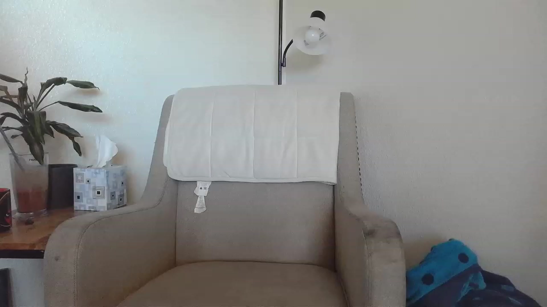 Gallery image thumbnail from Leeleigh1's myfreecams stream on, 04/05/2023, 02:08 image 8 of 20