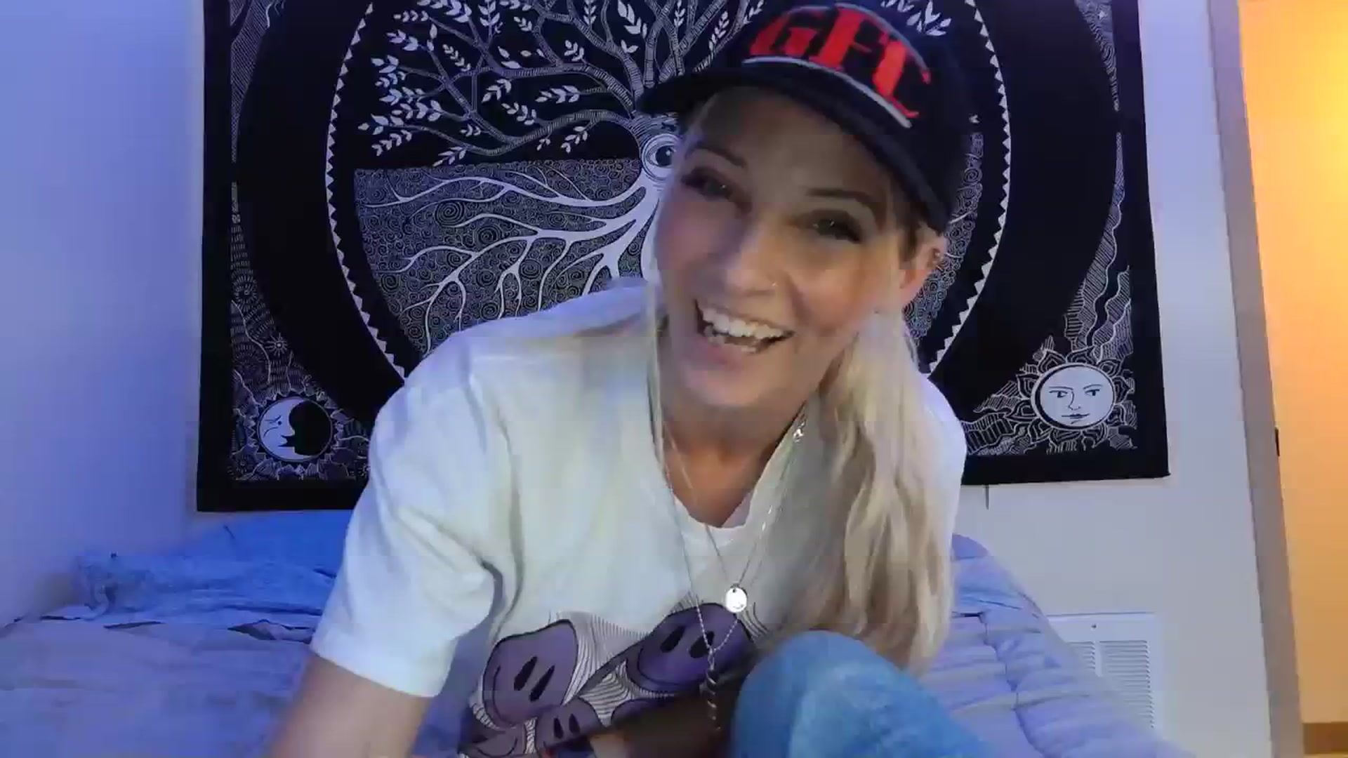 Gallery image thumbnail from Leeleigh1's myfreecams stream on, 11/01/2023, 21:31 image 11 of 20